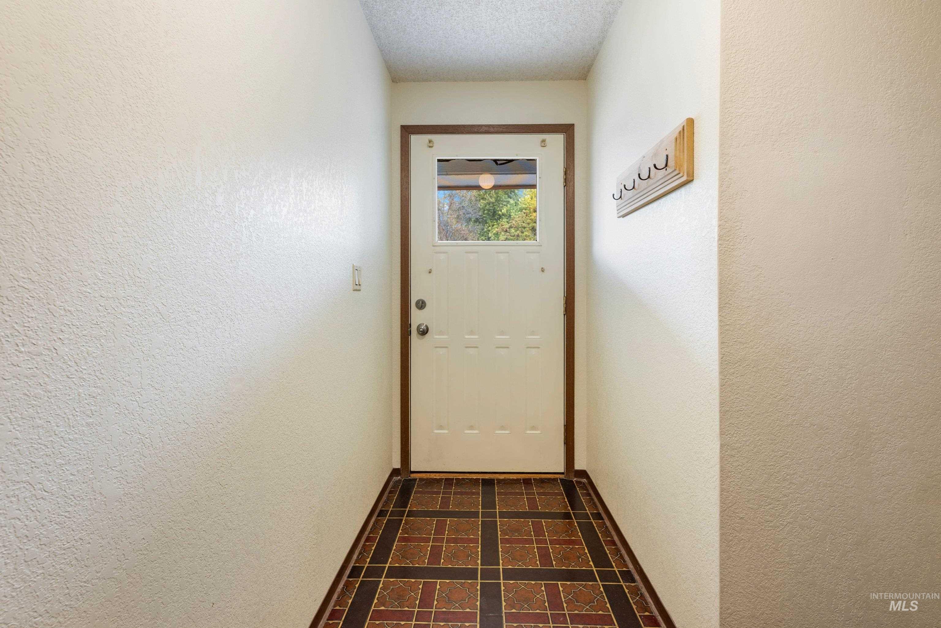 9032 W Inca Ct, Boise, Idaho 83709, 3 Bedrooms, 2 Bathrooms, Residential For Sale, Price $399,990, 98995569