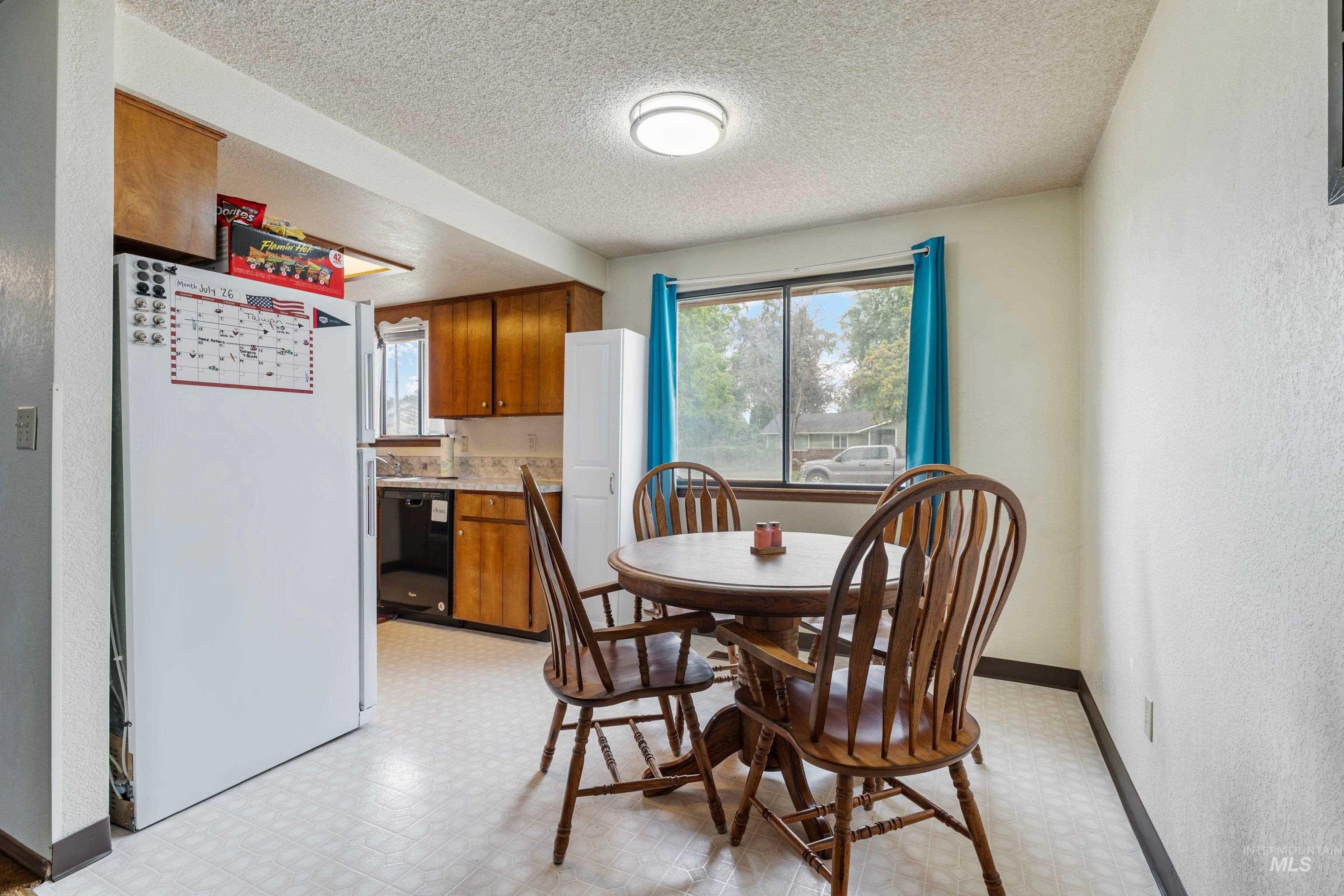 9032 W Inca Ct, Boise, Idaho 83709, 3 Bedrooms, 2 Bathrooms, Residential For Sale, Price $399,990, 98995569