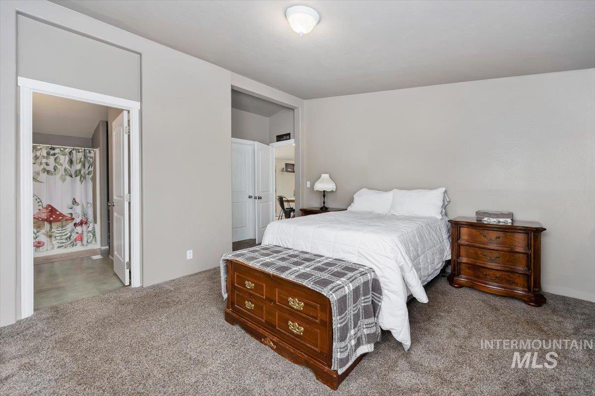 355 6th Avenue West, Wendell, Idaho 83355, 3 Bedrooms, 2 Bathrooms, Residential For Sale, Price $315,000, 98995570