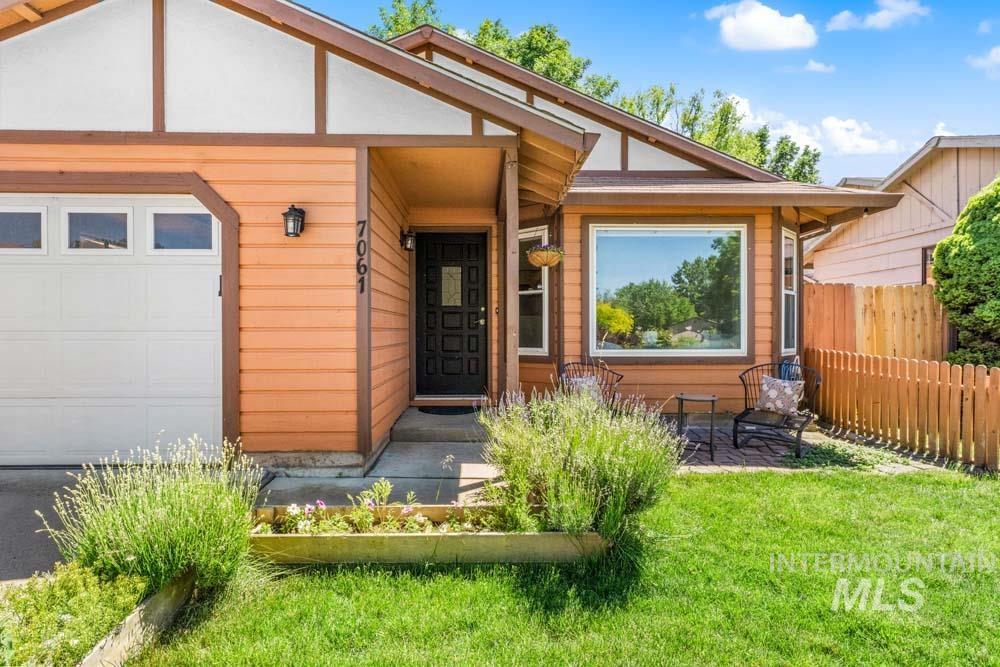 7061 W Gillis Dr, Boise, Idaho 83714, 2 Bedrooms, 1 Bathroom, Residential For Sale, Price $384,500, 98995572