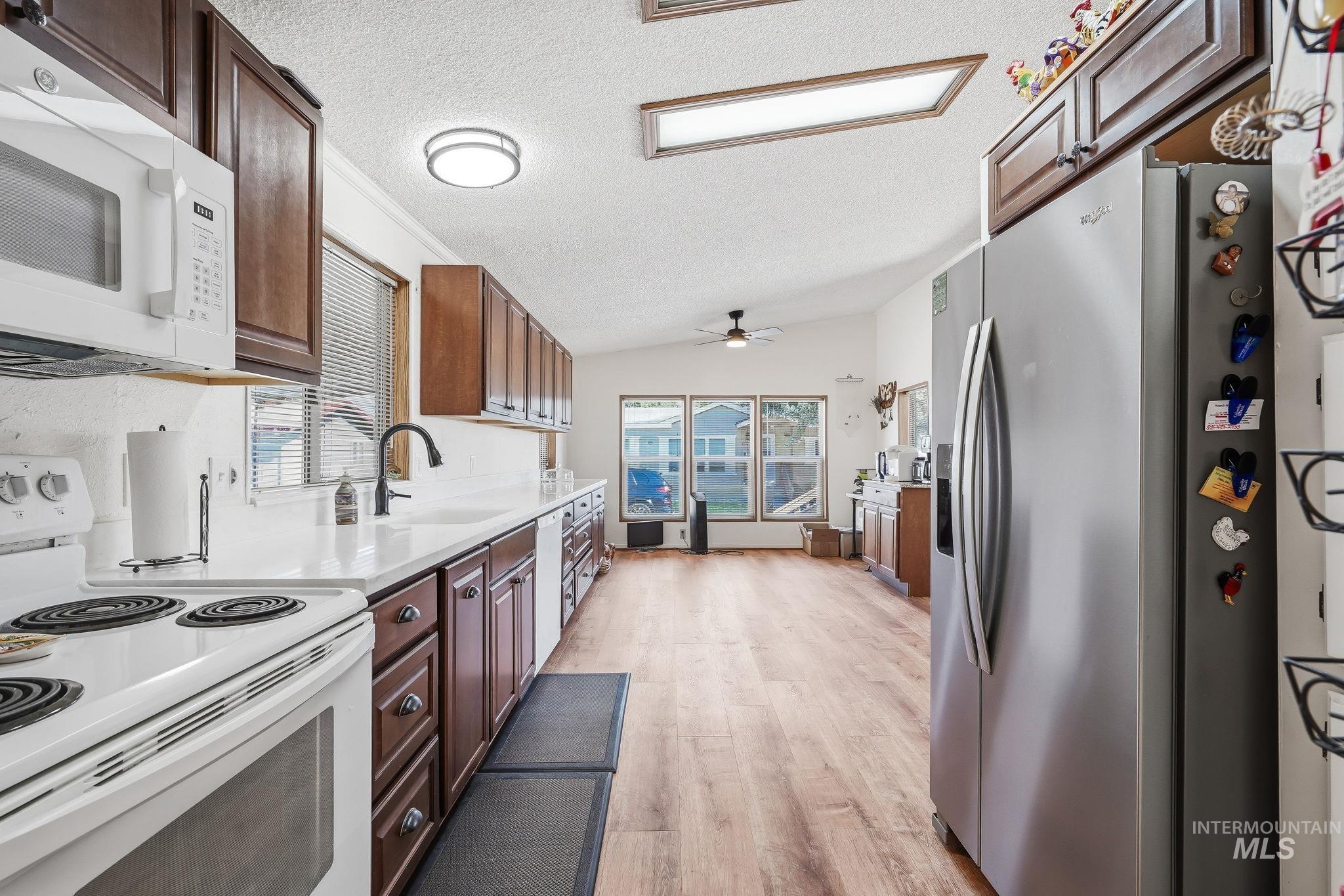 8089 Appomattox, Boise, Idaho 83714, 2 Bedrooms, 2 Bathrooms, Residential For Sale, Price $157,500, 98995574