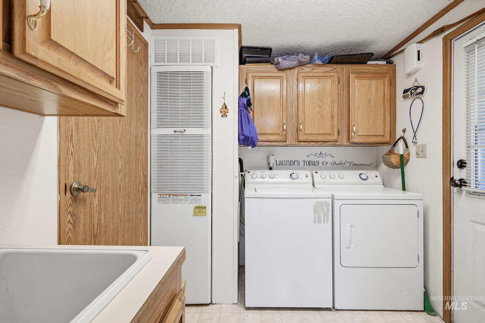 8089 Appomattox, Boise, Idaho 83714, 2 Bedrooms, 2 Bathrooms, Residential For Sale, Price $157,500, 98995574
