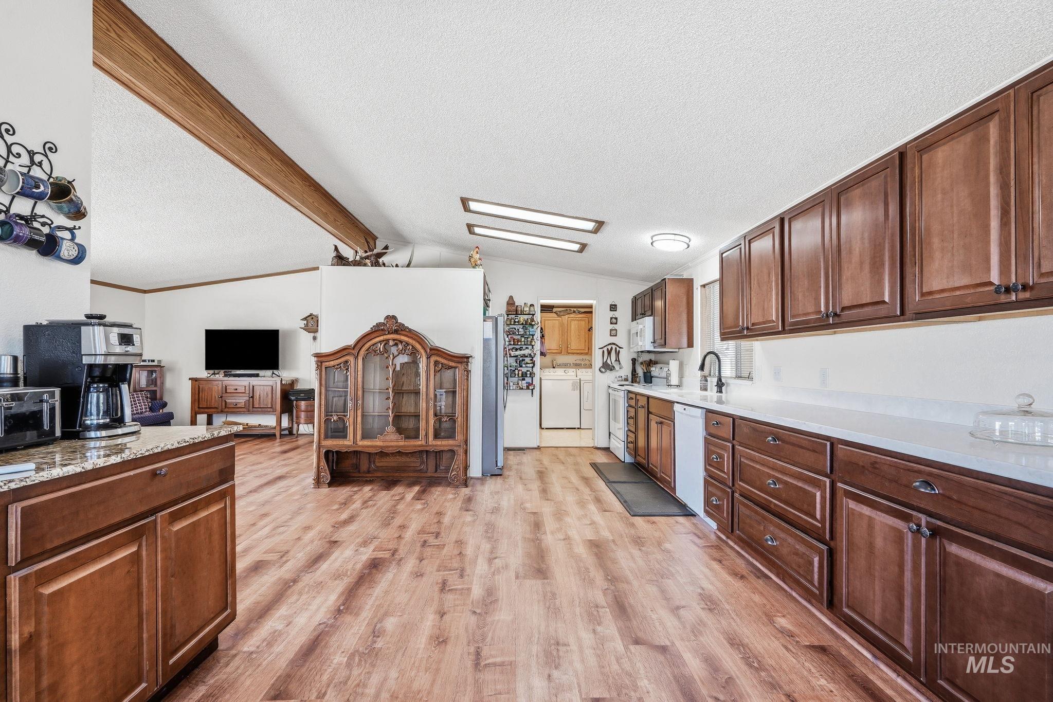 8089 Appomattox, Boise, Idaho 83714, 2 Bedrooms, 2 Bathrooms, Residential For Sale, Price $157,500, 98995574