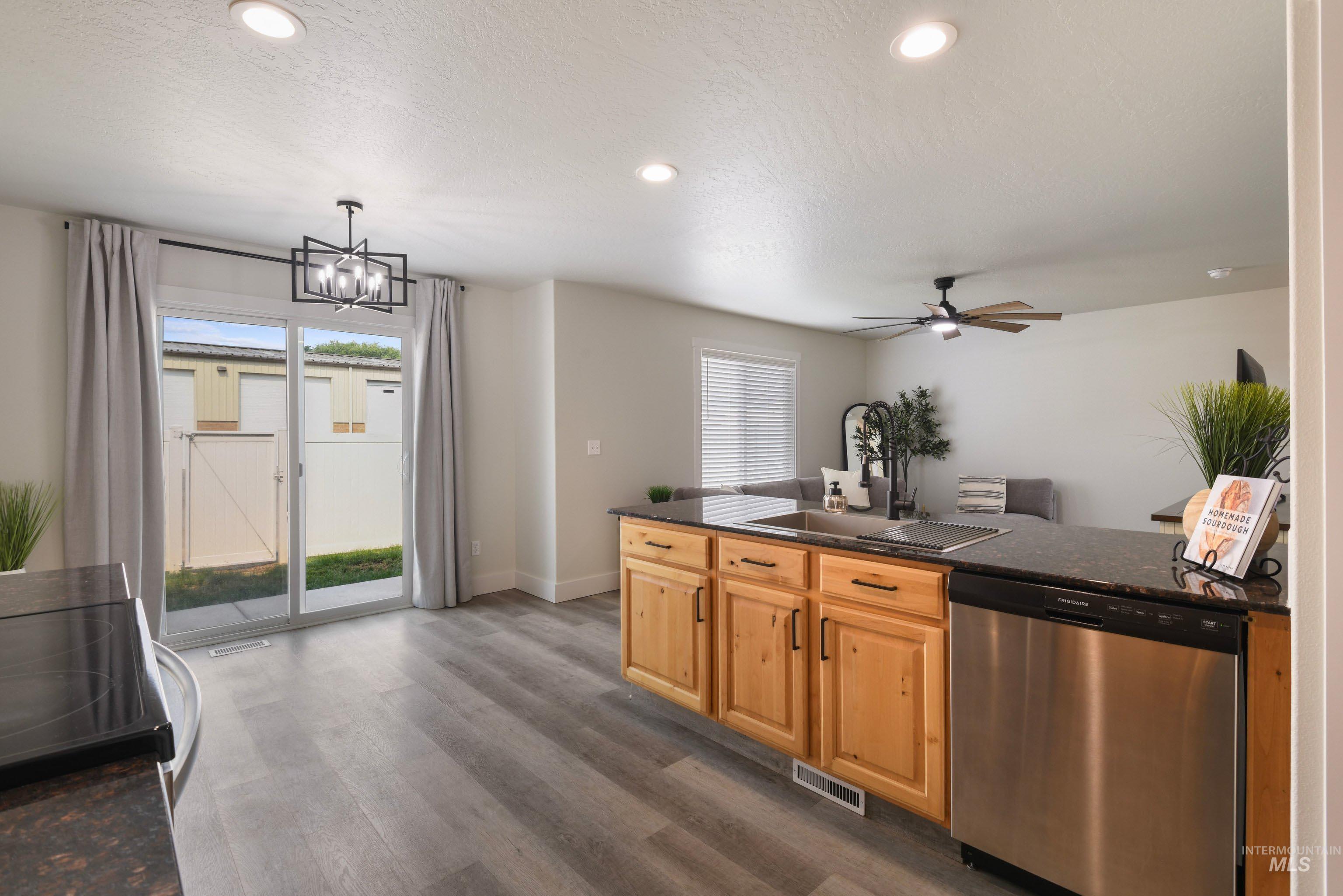 1131 S Barberry Pl, Nampa, Idaho 83686, 3 Bedrooms, 2.5 Bathrooms, Residential For Sale, Price $309,900, 98995575