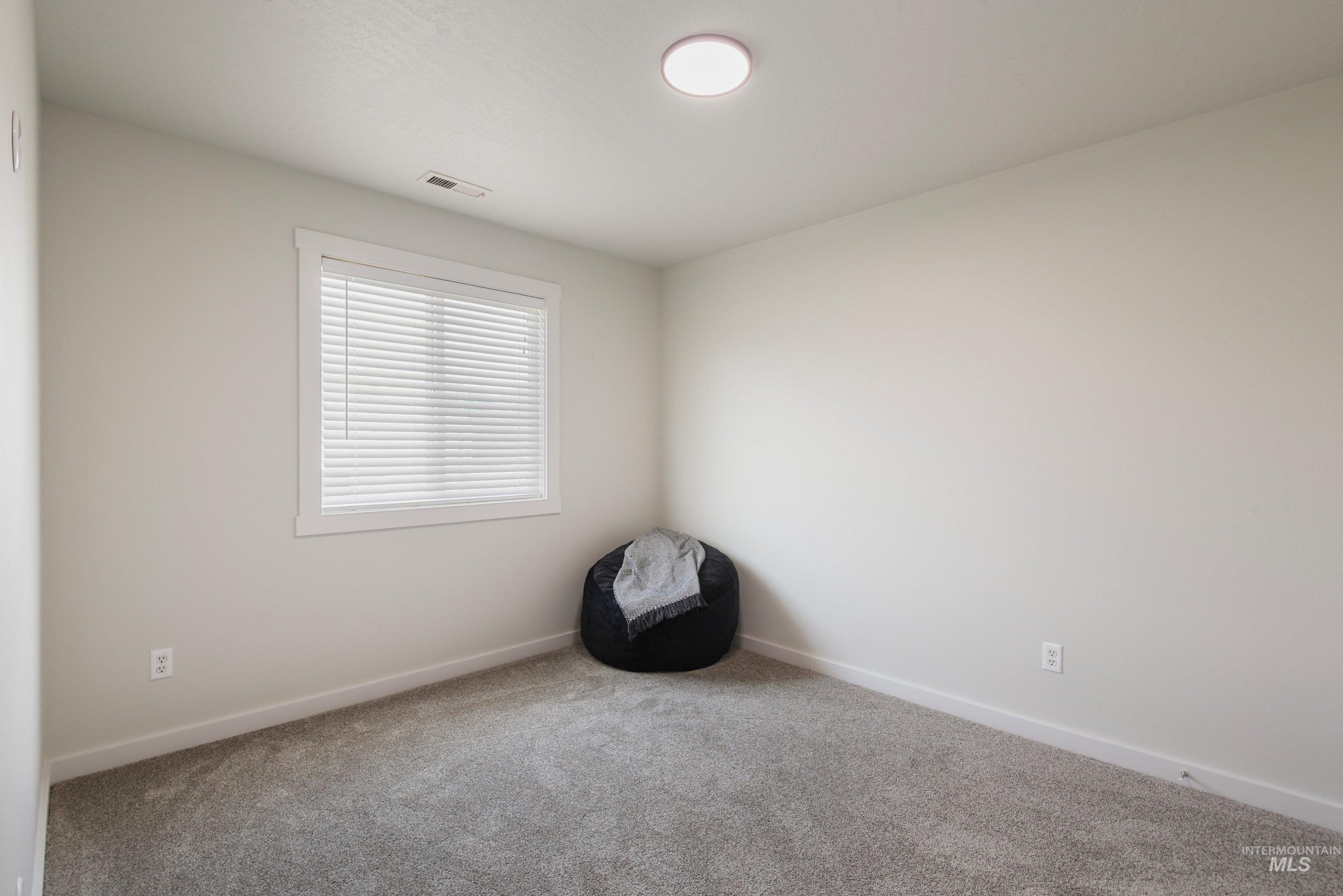 1131 S Barberry Pl, Nampa, Idaho 83686, 3 Bedrooms, 2.5 Bathrooms, Residential For Sale, Price $309,900, 98995575