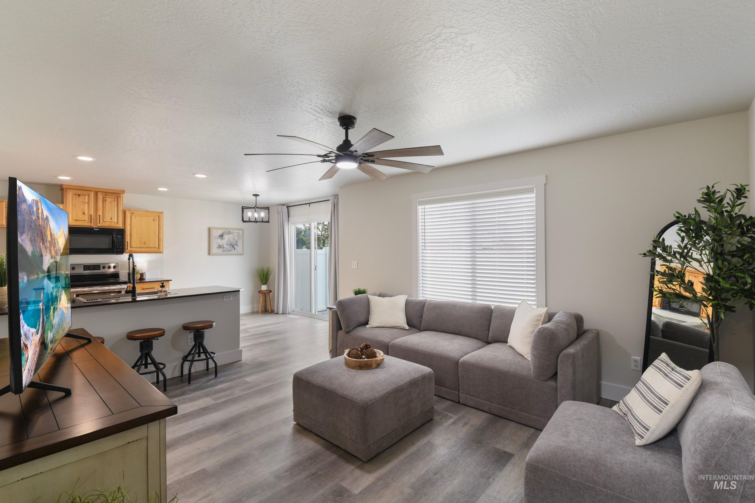 1131 S Barberry Pl, Nampa, Idaho 83686, 3 Bedrooms, 2.5 Bathrooms, Residential For Sale, Price $309,900, 98995575