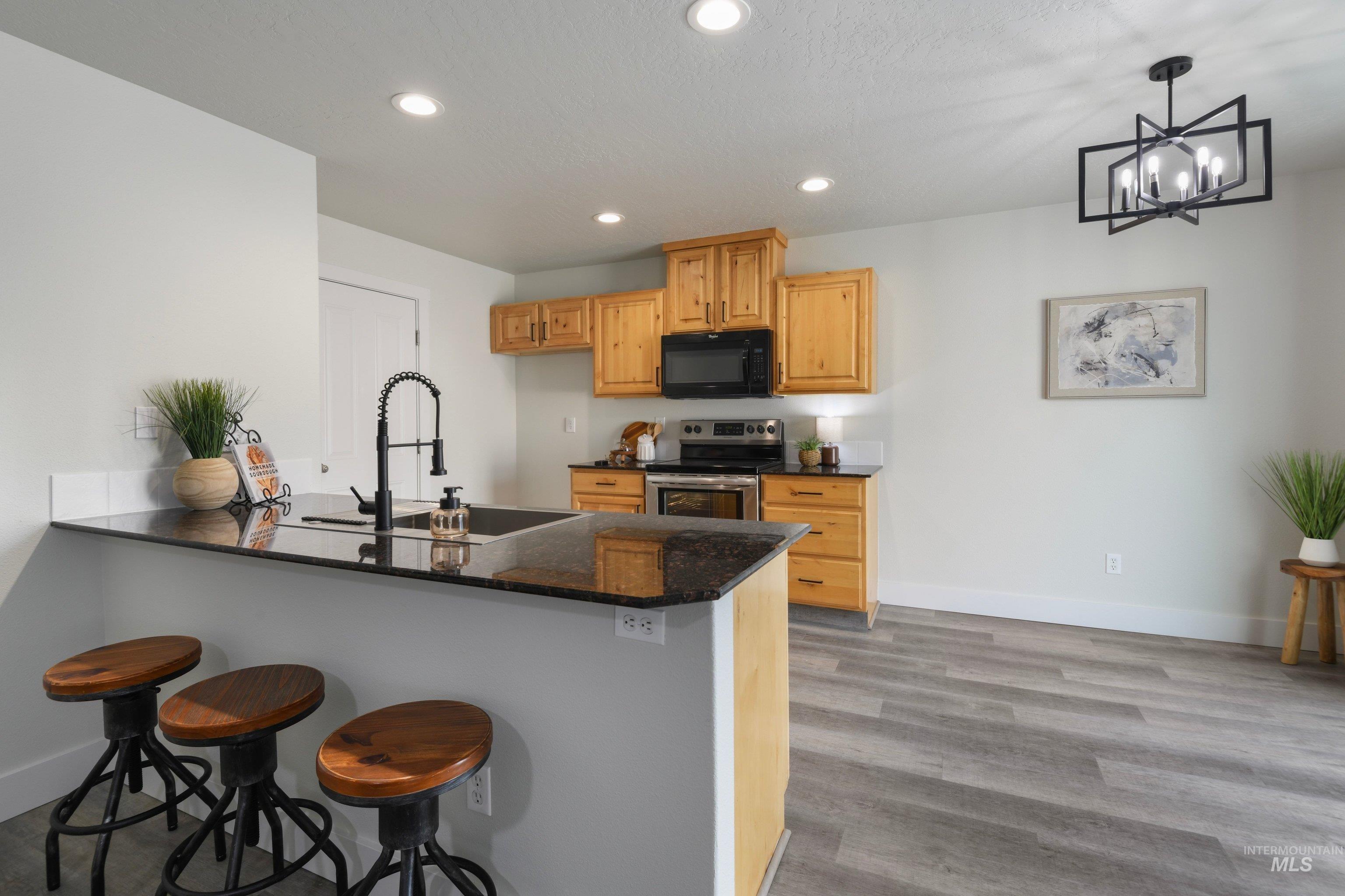 1131 S Barberry Pl, Nampa, Idaho 83686, 3 Bedrooms, 2.5 Bathrooms, Residential For Sale, Price $309,900, 98995575