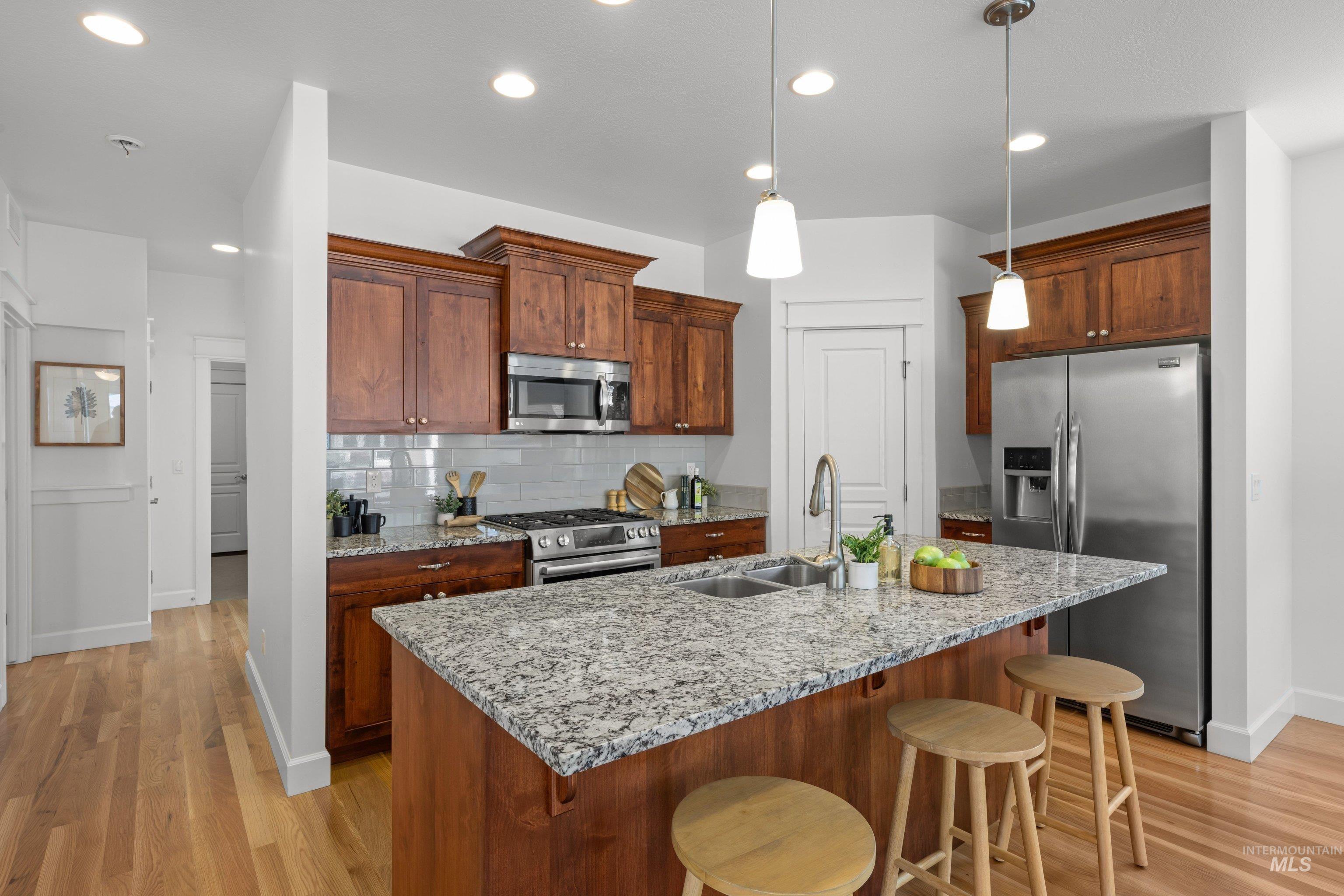 1255 E Prairiefire St, Meridian, Idaho 83646, 3 Bedrooms, 2 Bathrooms, Residential For Sale, Price $489,000,MLS 98995577