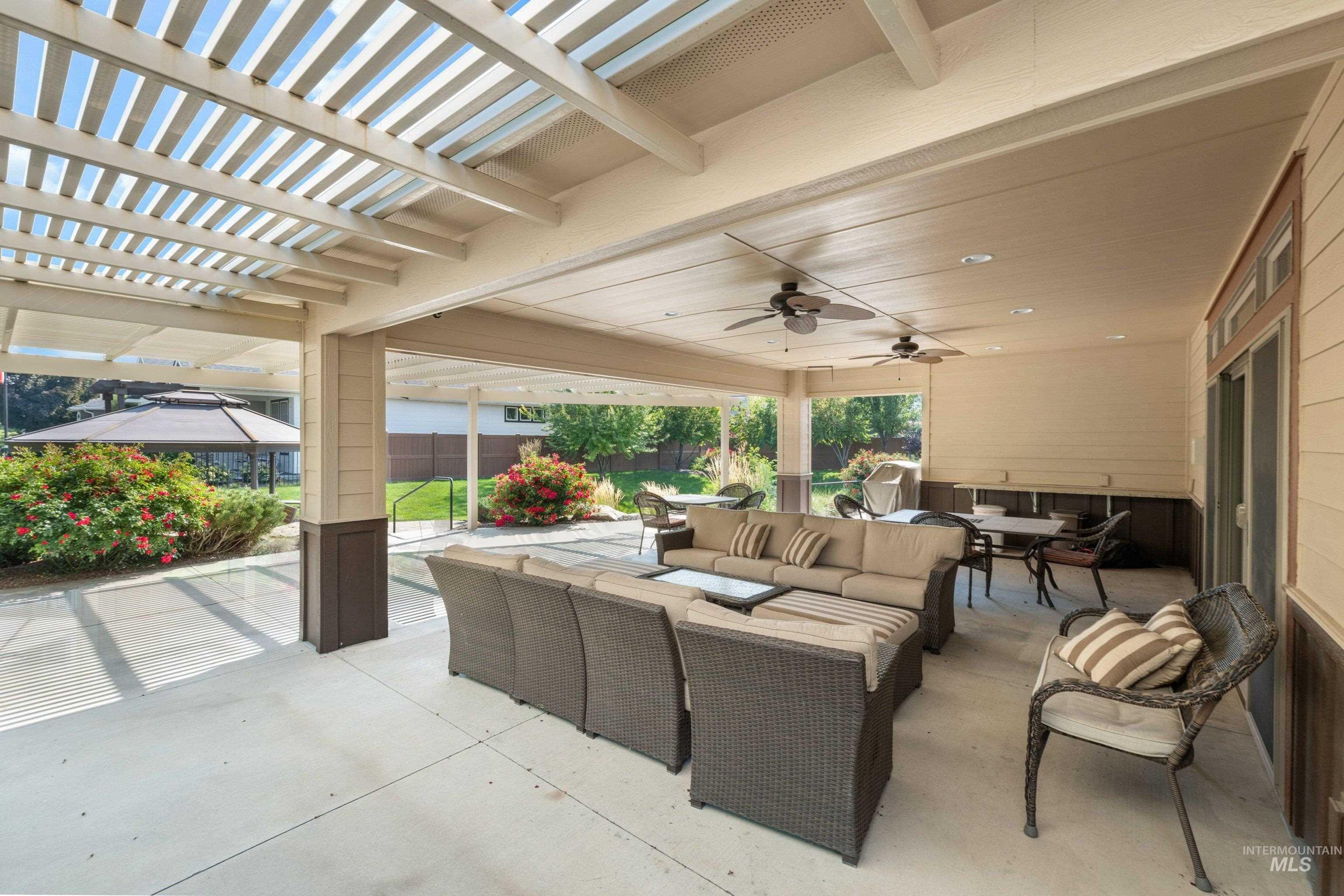 1255 E Prairiefire St, Meridian, Idaho 83646, 3 Bedrooms, 2 Bathrooms, Residential For Sale, Price $489,000,MLS 98995577