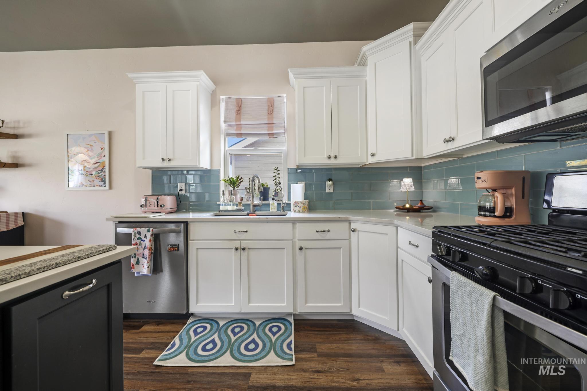 973 Birchton Loop, Twin Falls, Idaho 83301, 3 Bedrooms, 2.5 Bathrooms, Residential For Sale, Price $460,000, 98995579