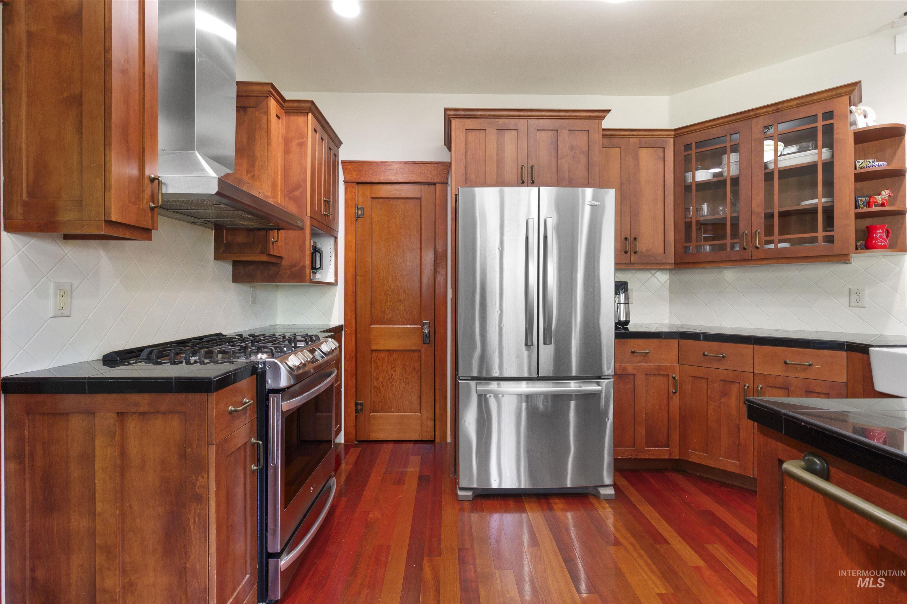 3279 Longbow Dr., Twin Falls, Idaho 83301, 4 Bedrooms, 2.5 Bathrooms, Residential For Sale, Price $769,900, 98995580