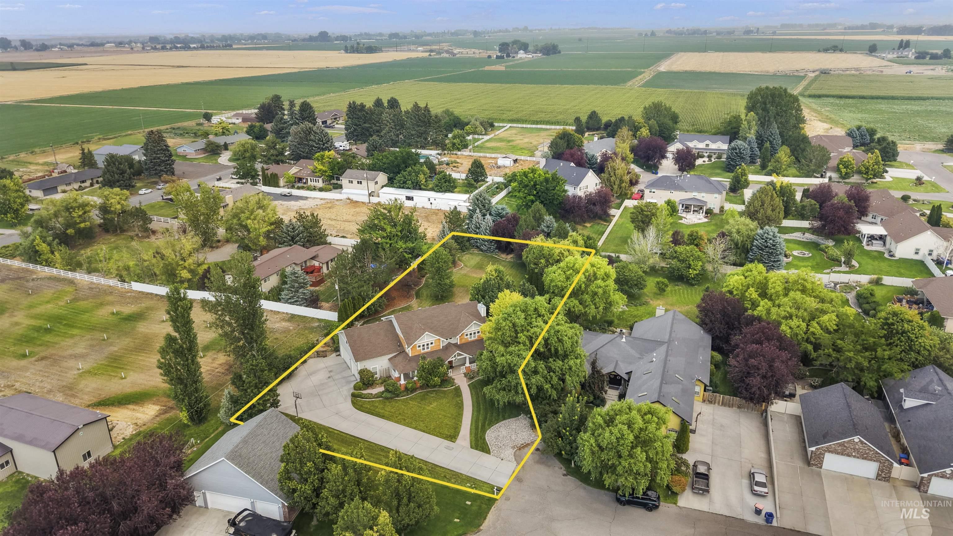3279 Longbow Dr., Twin Falls, Idaho 83301, 4 Bedrooms, 2.5 Bathrooms, Residential For Sale, Price $769,900, 98995580