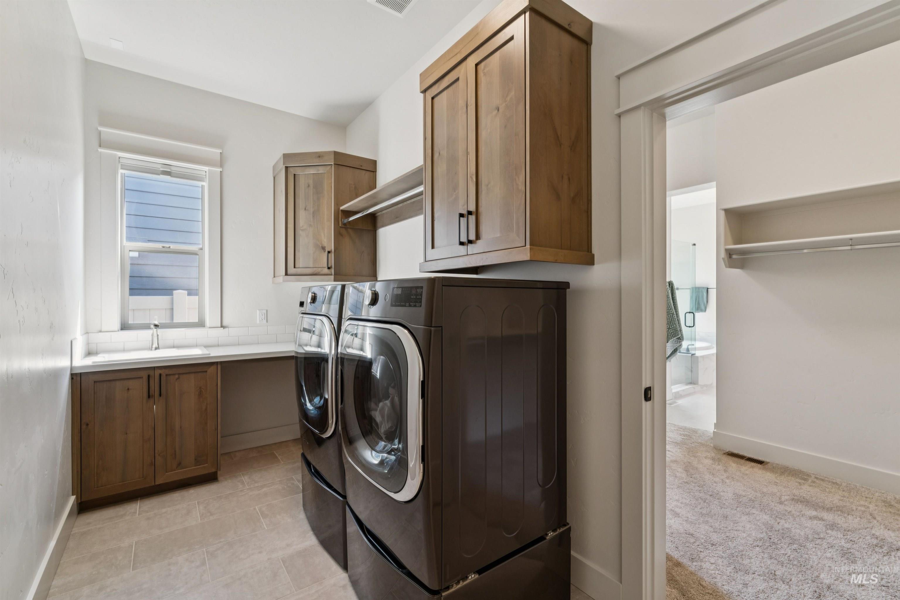 2759 E Sawtelle Peak St, Meridian, Idaho 83642, 4 Bedrooms, 2.5 Bathrooms, Residential For Sale, Price $865,000,MLS 98995581