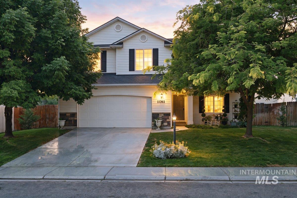 11761 Tidewater St, Caldwell, Idaho 83605, 4 Bedrooms, 2.5 Bathrooms, Residential For Sale, Price $459,000, 98995582
