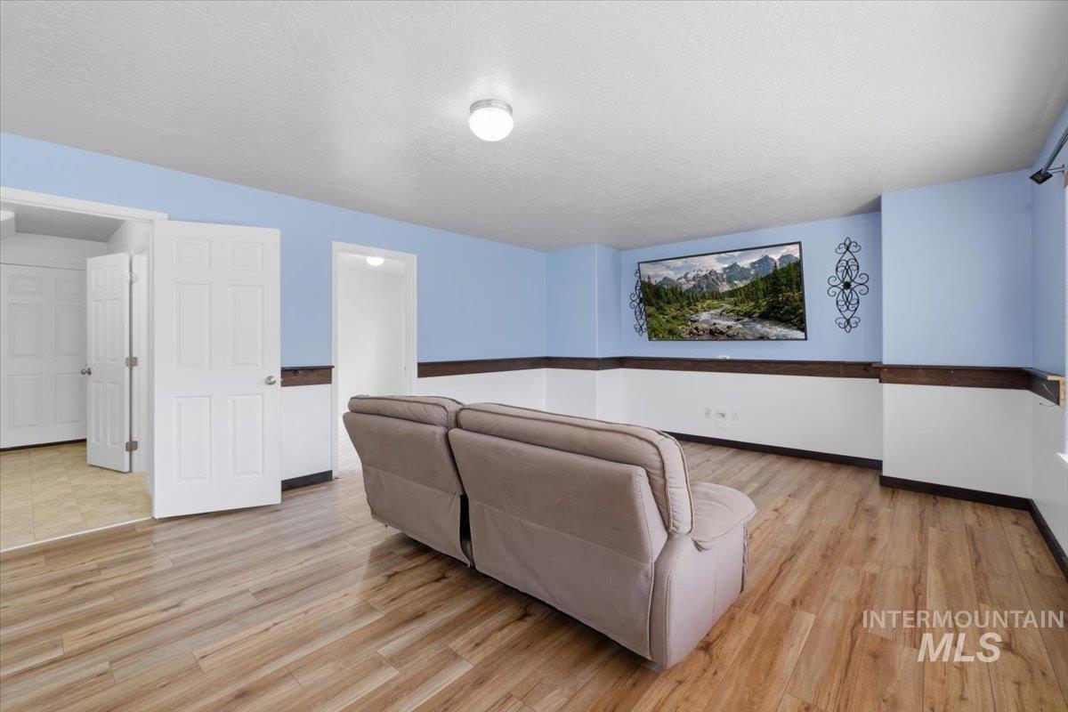 11761 Tidewater St, Caldwell, Idaho 83605, 4 Bedrooms, 2.5 Bathrooms, Residential For Sale, Price $459,000,MLS 98995582