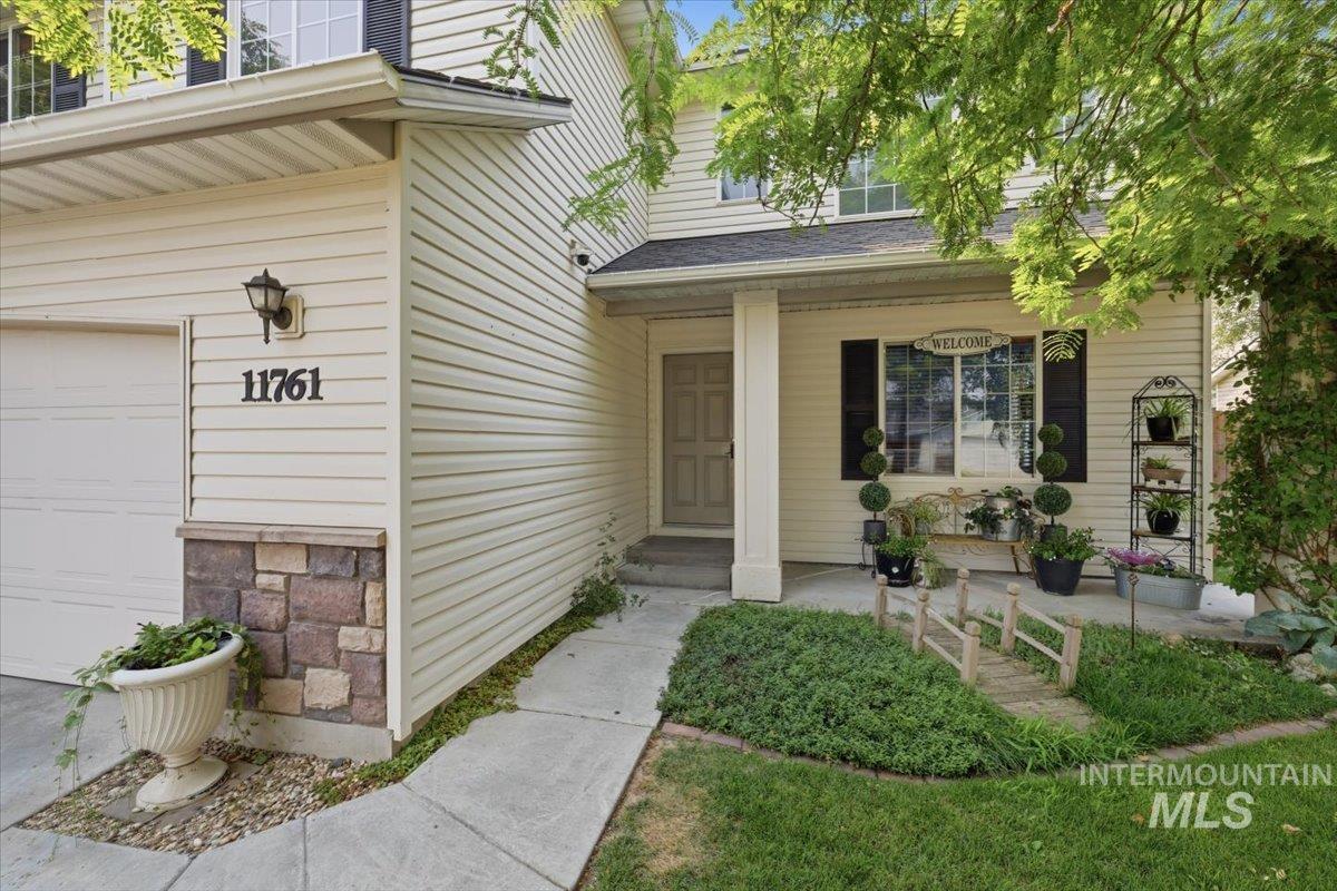 11761 Tidewater St, Caldwell, Idaho 83605, 4 Bedrooms, 2.5 Bathrooms, Residential For Sale, Price $459,000, 98995582