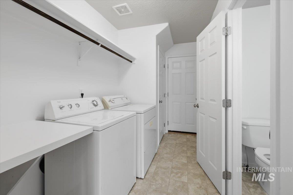 11761 Tidewater St, Caldwell, Idaho 83605, 4 Bedrooms, 2.5 Bathrooms, Residential For Sale, Price $459,000,MLS 98995582