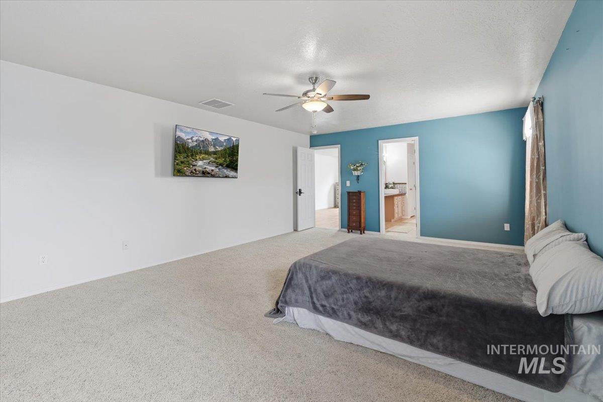 11761 Tidewater St, Caldwell, Idaho 83605, 4 Bedrooms, 2.5 Bathrooms, Residential For Sale, Price $459,000,MLS 98995582
