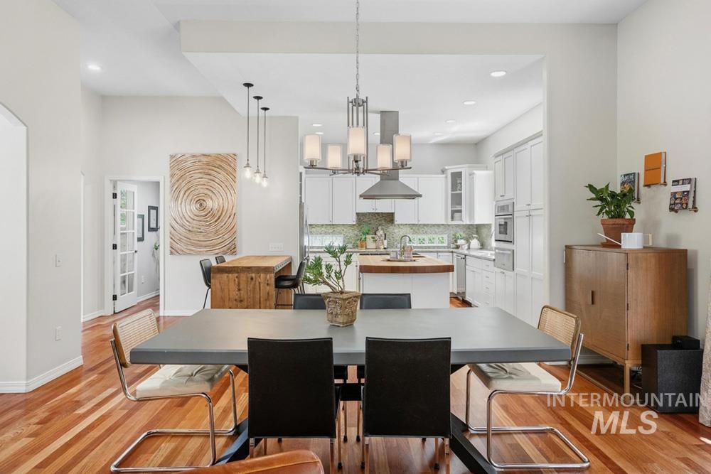 1583 E Nines Point Ln, Boise, Idaho 83702, 4 Bedrooms, 3.5 Bathrooms, Residential For Sale, Price $1,628,000,MLS 98995584