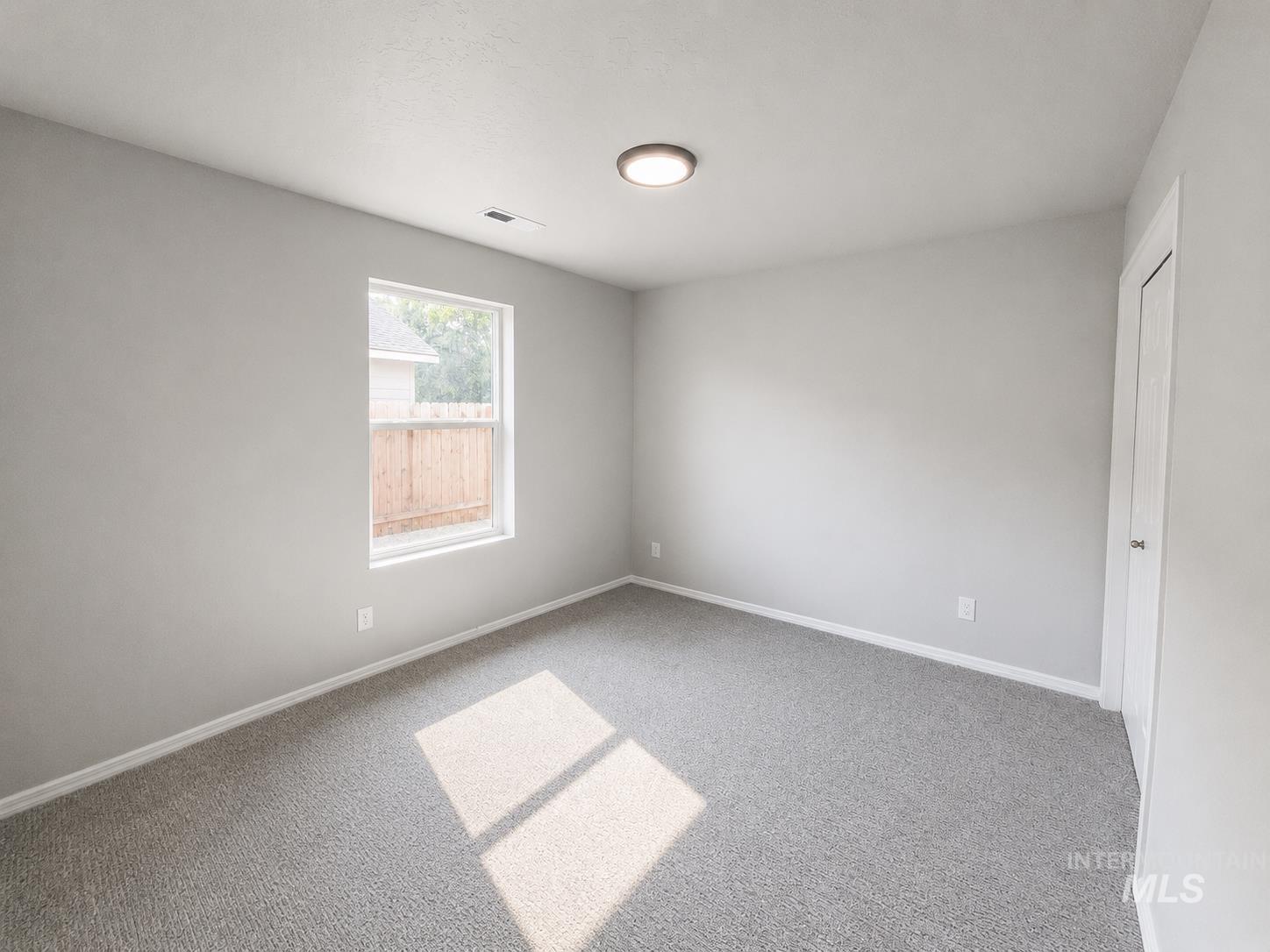 13553 Farwell st., Caldwell, Idaho 83607, 3 Bedrooms, 2 Bathrooms, Residential For Sale, Price $389,000, 98995586