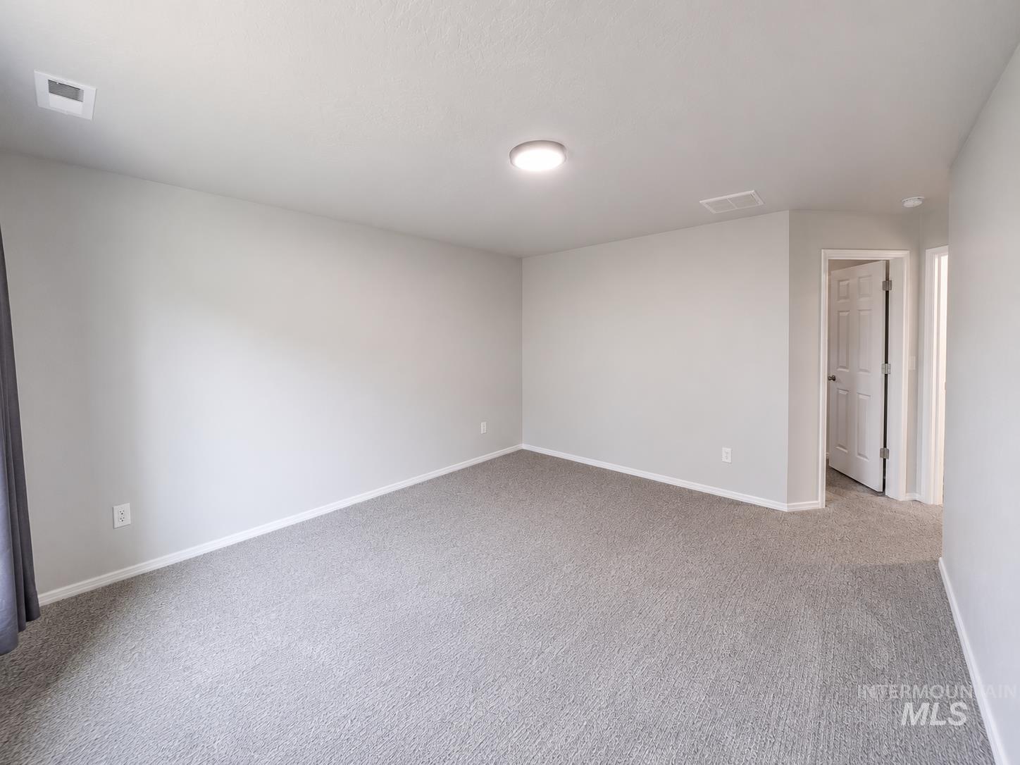 13553 Farwell st., Caldwell, Idaho 83607, 3 Bedrooms, 2 Bathrooms, Residential For Sale, Price $389,000, 98995586