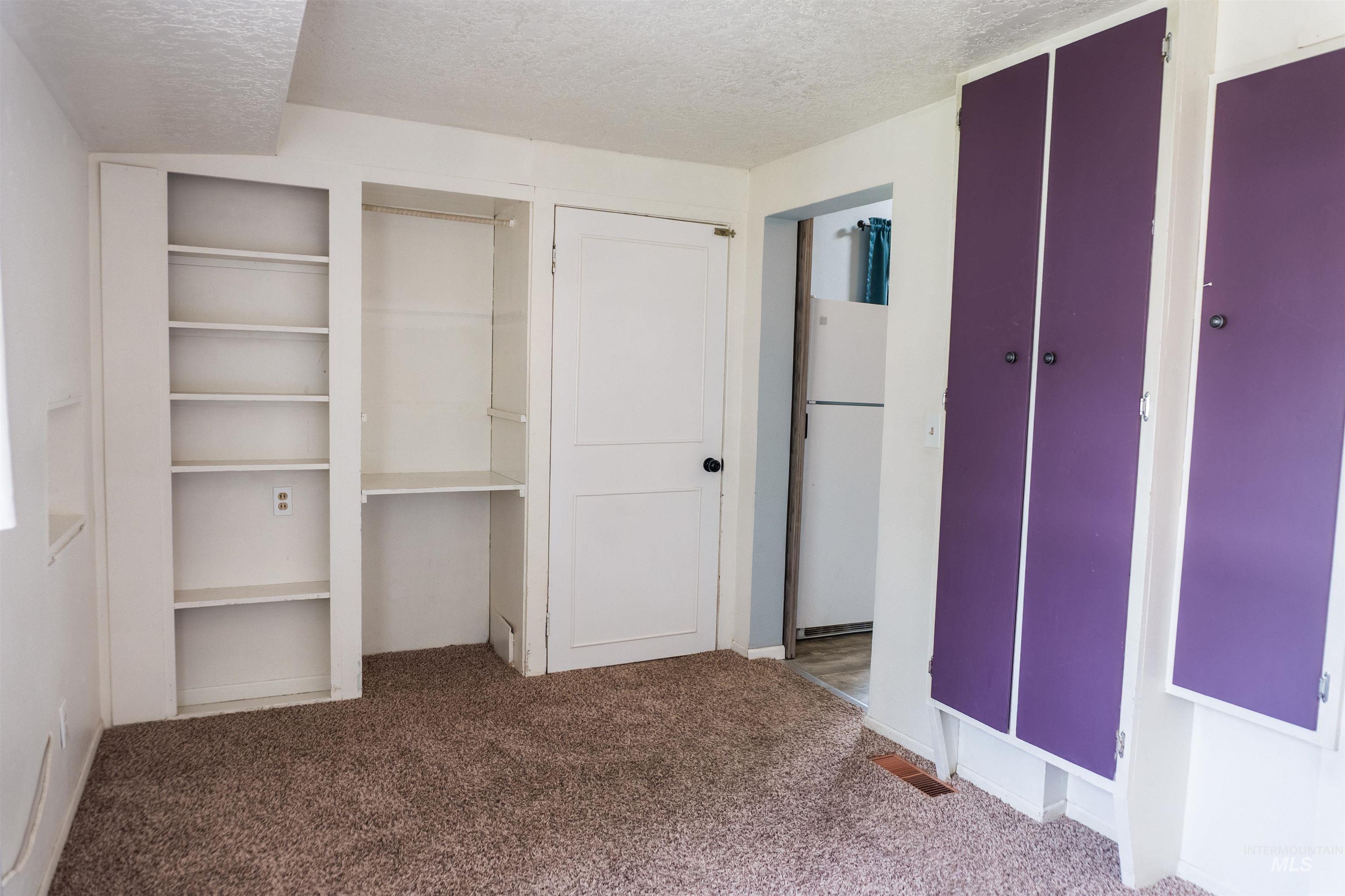307 Birch St S, Kimberly, Idaho 83341, 2 Bedrooms, 2 Bathrooms, Residential Income For Sale, Price $412,000,MLS 98995587