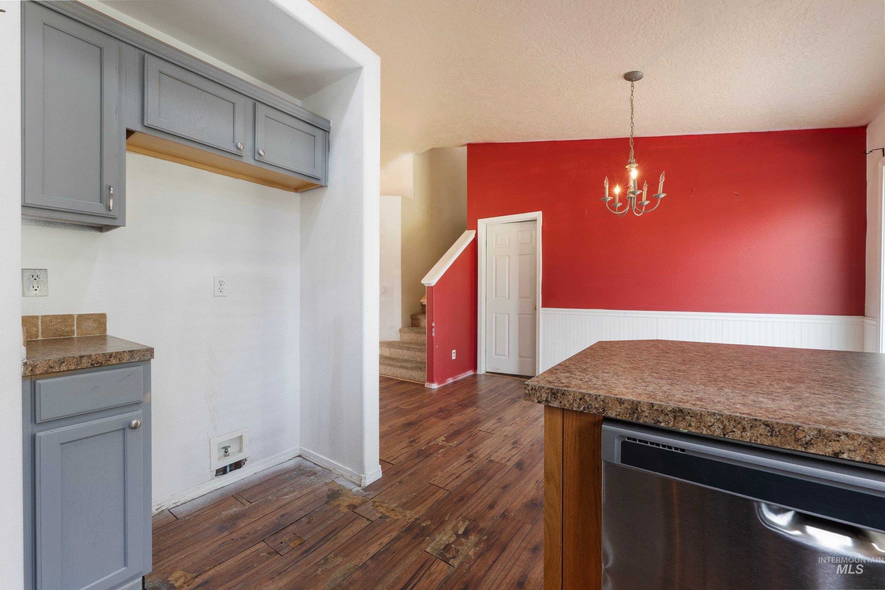 16711 Frisco Ave., Caldwell, Idaho 83607, 3 Bedrooms, 2.5 Bathrooms, Residential For Sale, Price $319,900, 98995588