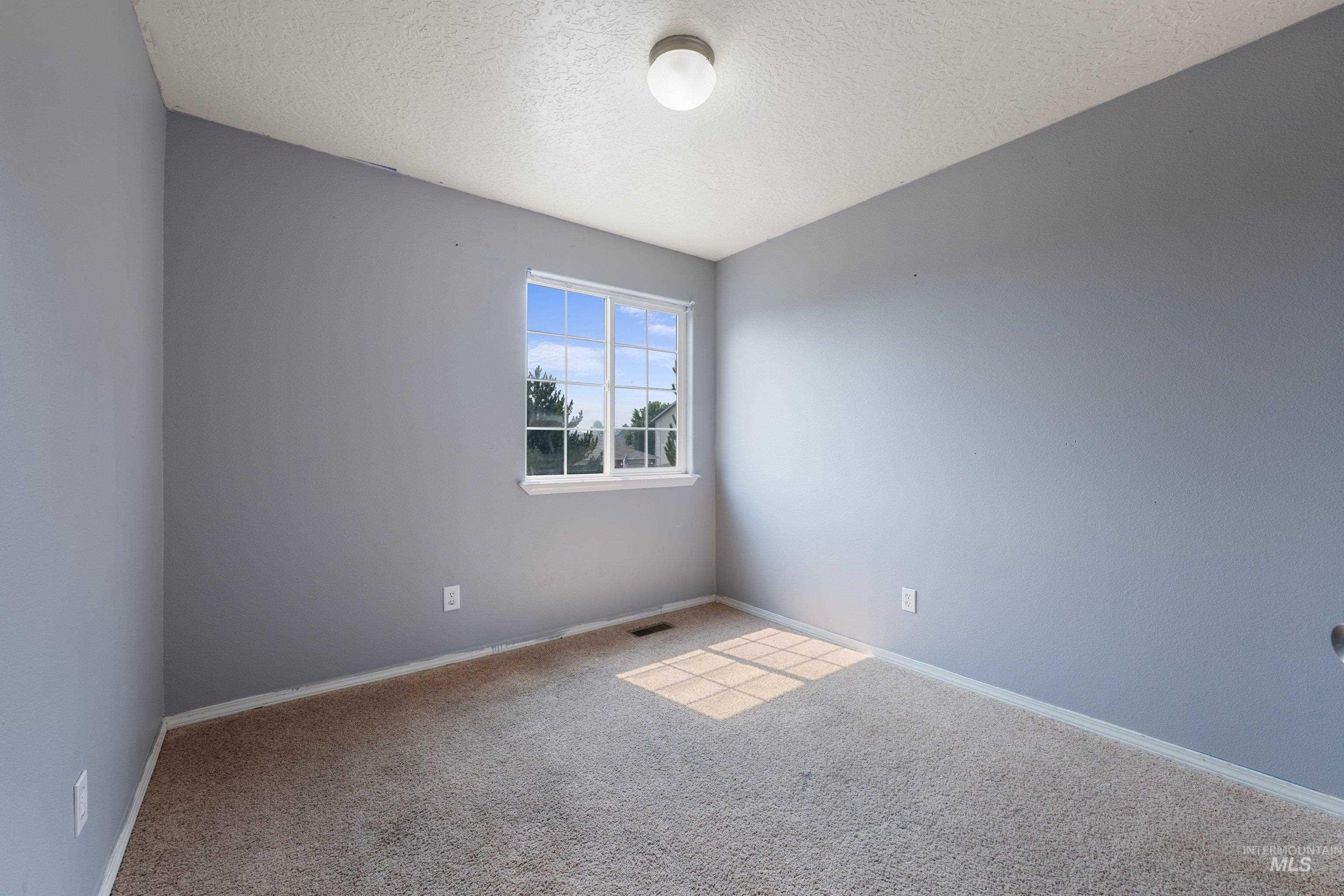 16711 Frisco Ave., Caldwell, Idaho 83607, 3 Bedrooms, 2.5 Bathrooms, Residential For Sale, Price $319,900, 98995588