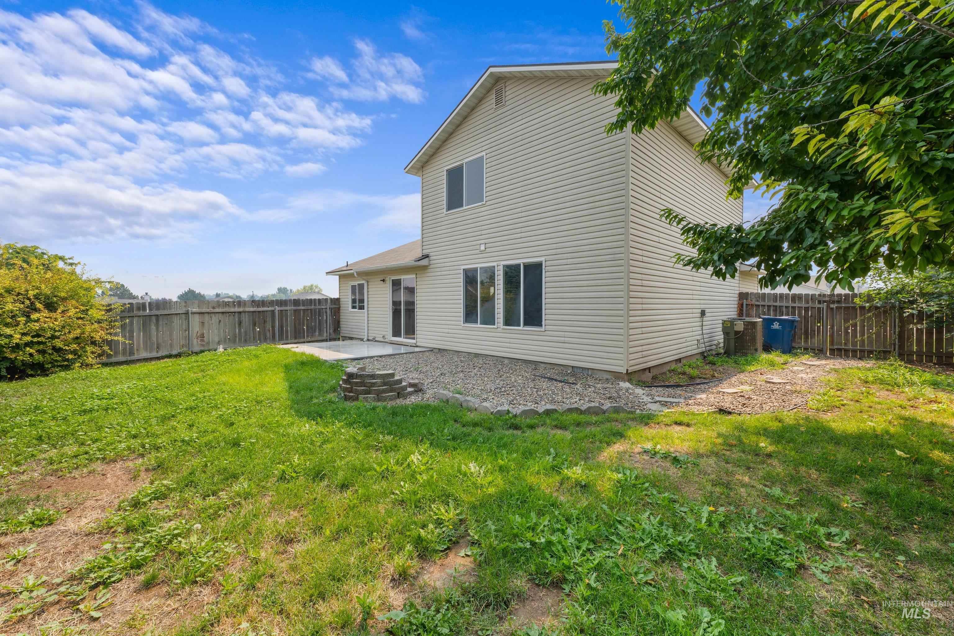 16711 Frisco Ave., Caldwell, Idaho 83607, 3 Bedrooms, 2.5 Bathrooms, Residential For Sale, Price $319,900, 98995588