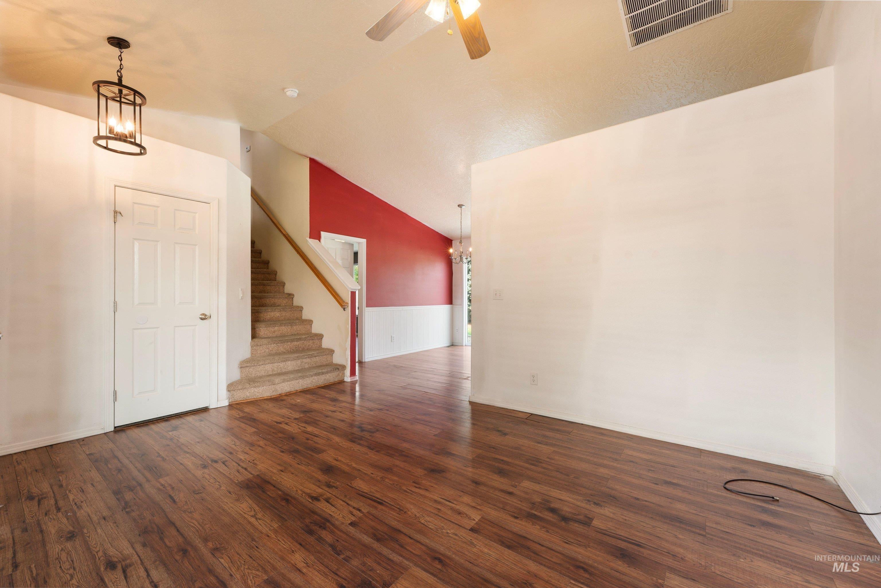 16711 Frisco Ave., Caldwell, Idaho 83607, 3 Bedrooms, 2.5 Bathrooms, Residential For Sale, Price $319,900, 98995588