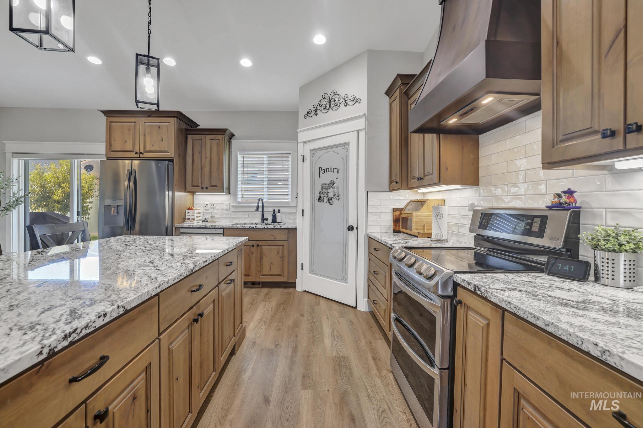 1430 Shelbi St, Twin Falls, Idaho 83301, 4 Bedrooms, 2 Bathrooms, Residential For Sale, Price $505,000, 98995590