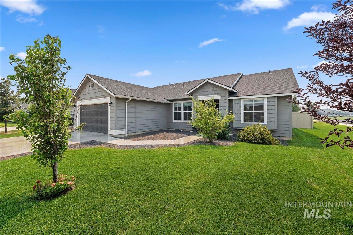 2973 W Silver River St, Meridian, Idaho 83646, 4 Bedrooms, 2 Bathrooms, Residential For Sale, Price $470,000, 98995591