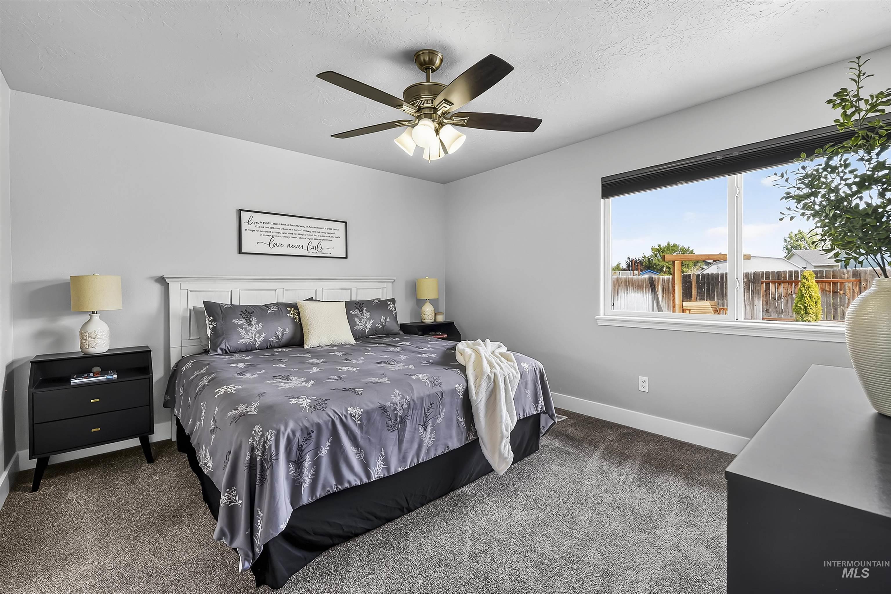 890 W Pennwood St, Meridian, Idaho 83642, 5 Bedrooms, 3 Bathrooms, Residential For Sale, Price $529,500,MLS 98995593