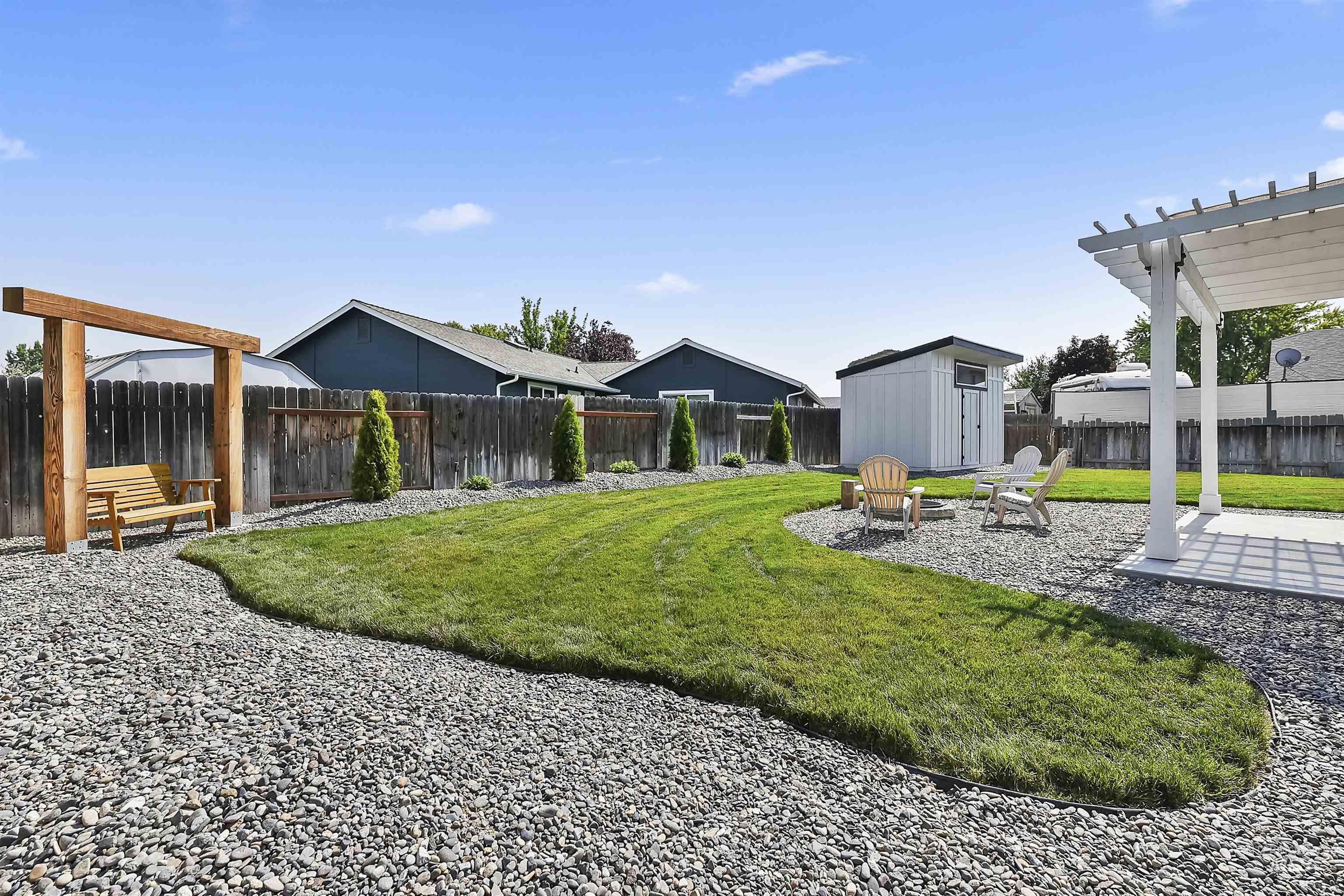 890 W Pennwood St, Meridian, Idaho 83642, 5 Bedrooms, 3 Bathrooms, Residential For Sale, Price $529,500,MLS 98995593