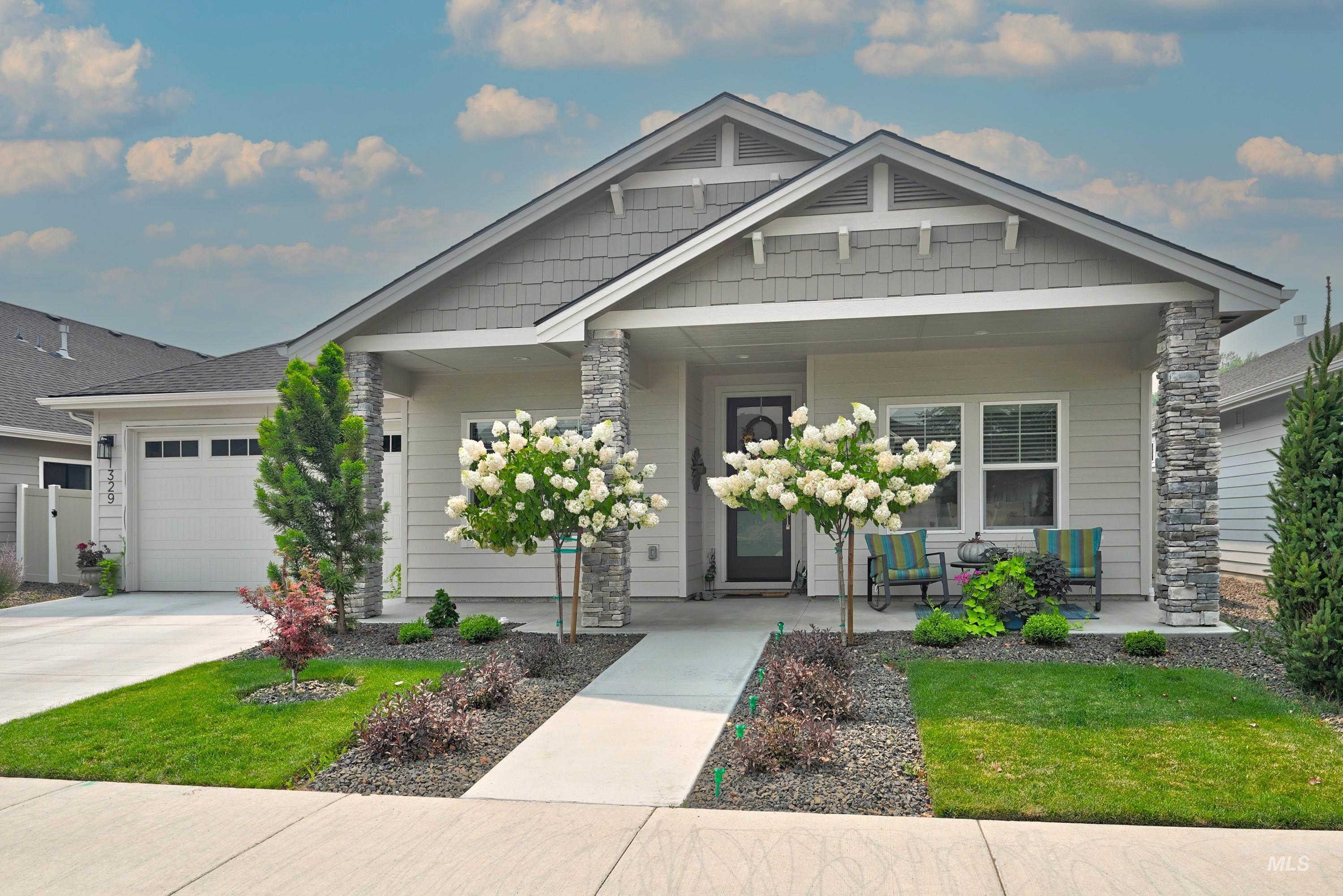 1329 N Parkshire Way, Meridian, Idaho 83642, 3 Bedrooms, 2.5 Bathrooms, Residential For Sale, Price $619,500,MLS 98995597