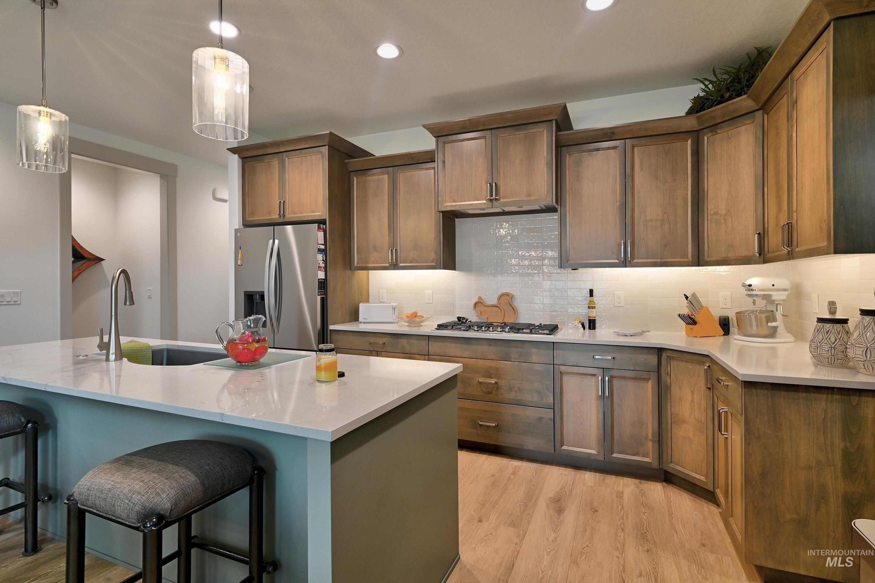1329 N Parkshire Way, Meridian, Idaho 83642, 3 Bedrooms, 2.5 Bathrooms, Residential For Sale, Price $619,500,MLS 98995597