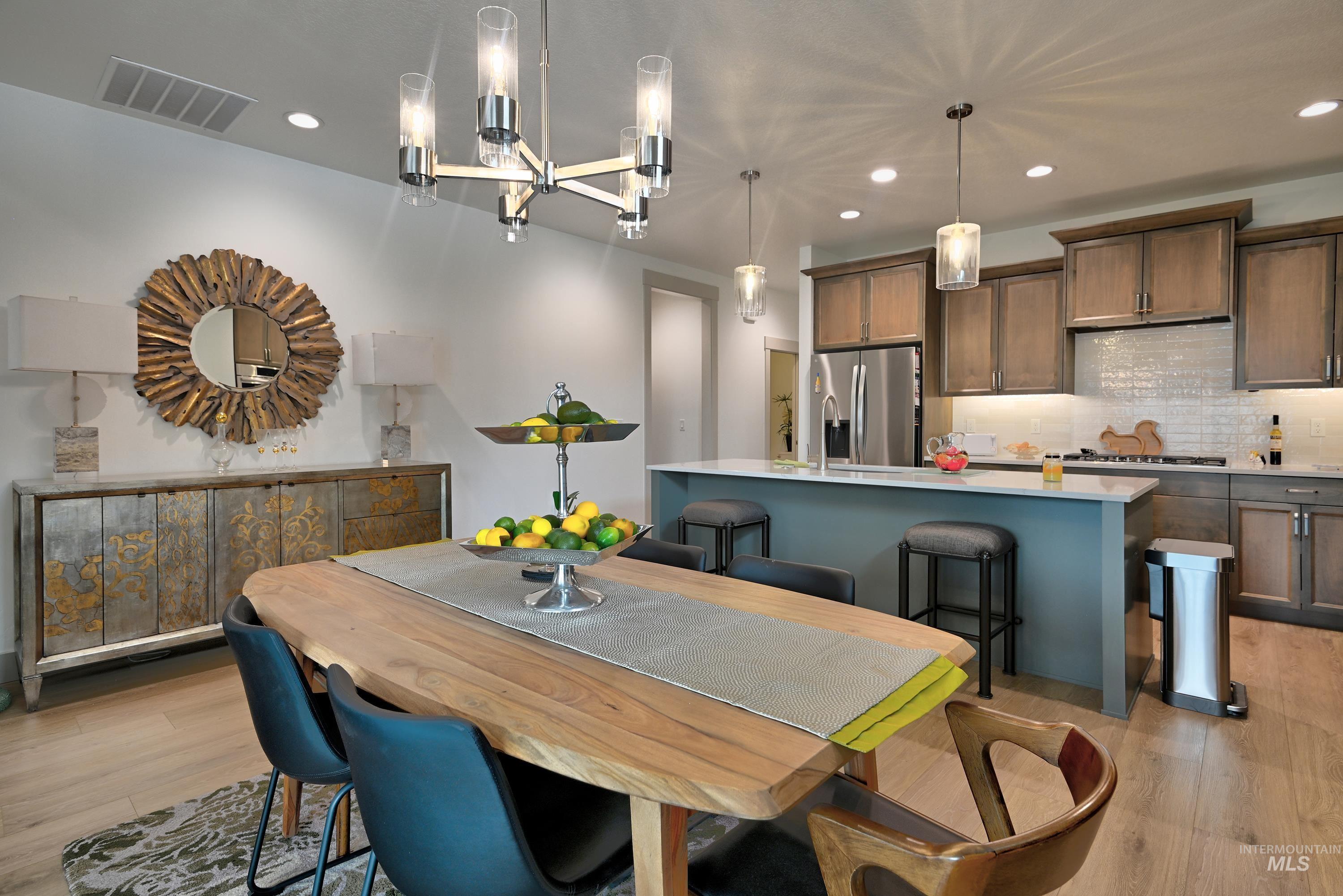 1329 N Parkshire Way, Meridian, Idaho 83642, 3 Bedrooms, 2.5 Bathrooms, Residential For Sale, Price $619,500,MLS 98995597
