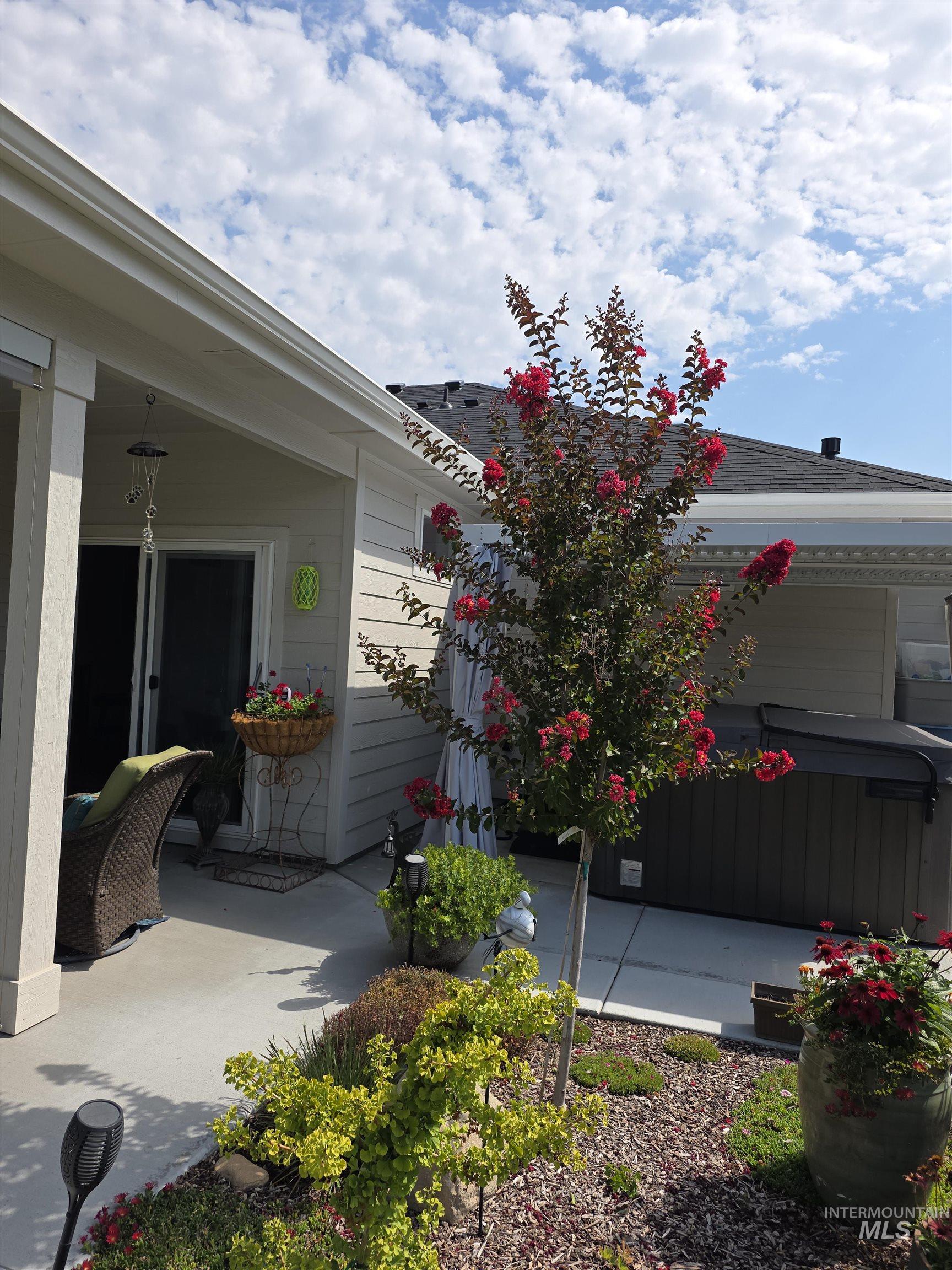 1329 N Parkshire Way, Meridian, Idaho 83642, 3 Bedrooms, 2.5 Bathrooms, Residential For Sale, Price $619,500,MLS 98995597