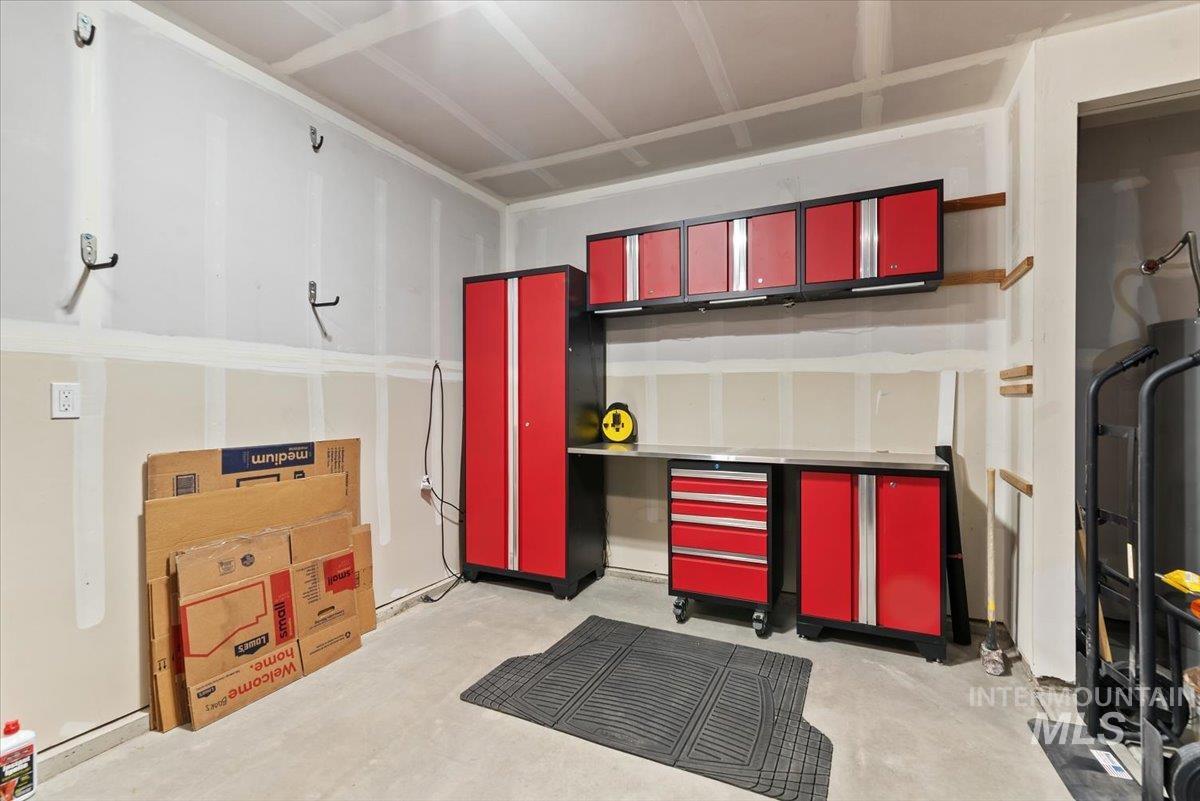 7725 E Flyway St, Nampa, Idaho 83687, 4 Bedrooms, 2 Bathrooms, Residential For Sale, Price $519,000,MLS 98995622