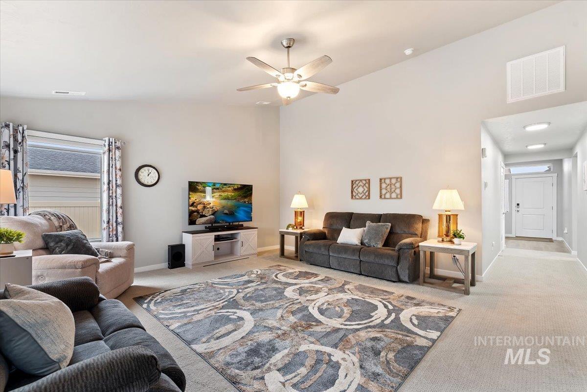 7725 E Flyway St, Nampa, Idaho 83687, 4 Bedrooms, 2 Bathrooms, Residential For Sale, Price $519,000,MLS 98995622