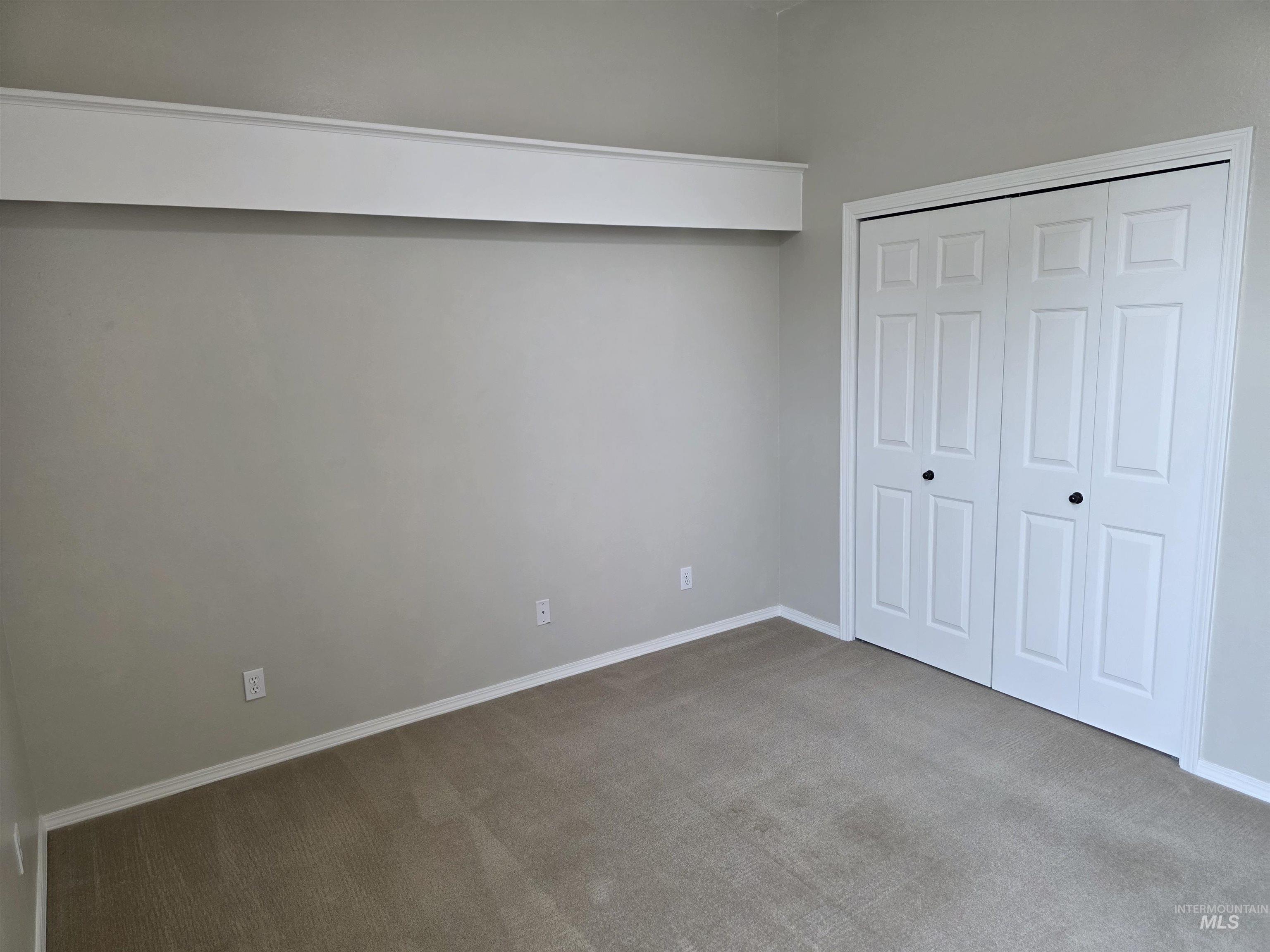 1041 Warm Springs PL, Twin Falls, Idaho 83301, 4 Bedrooms, 2.5 Bathrooms, Residential For Sale, Price $619,900,MLS 98995624