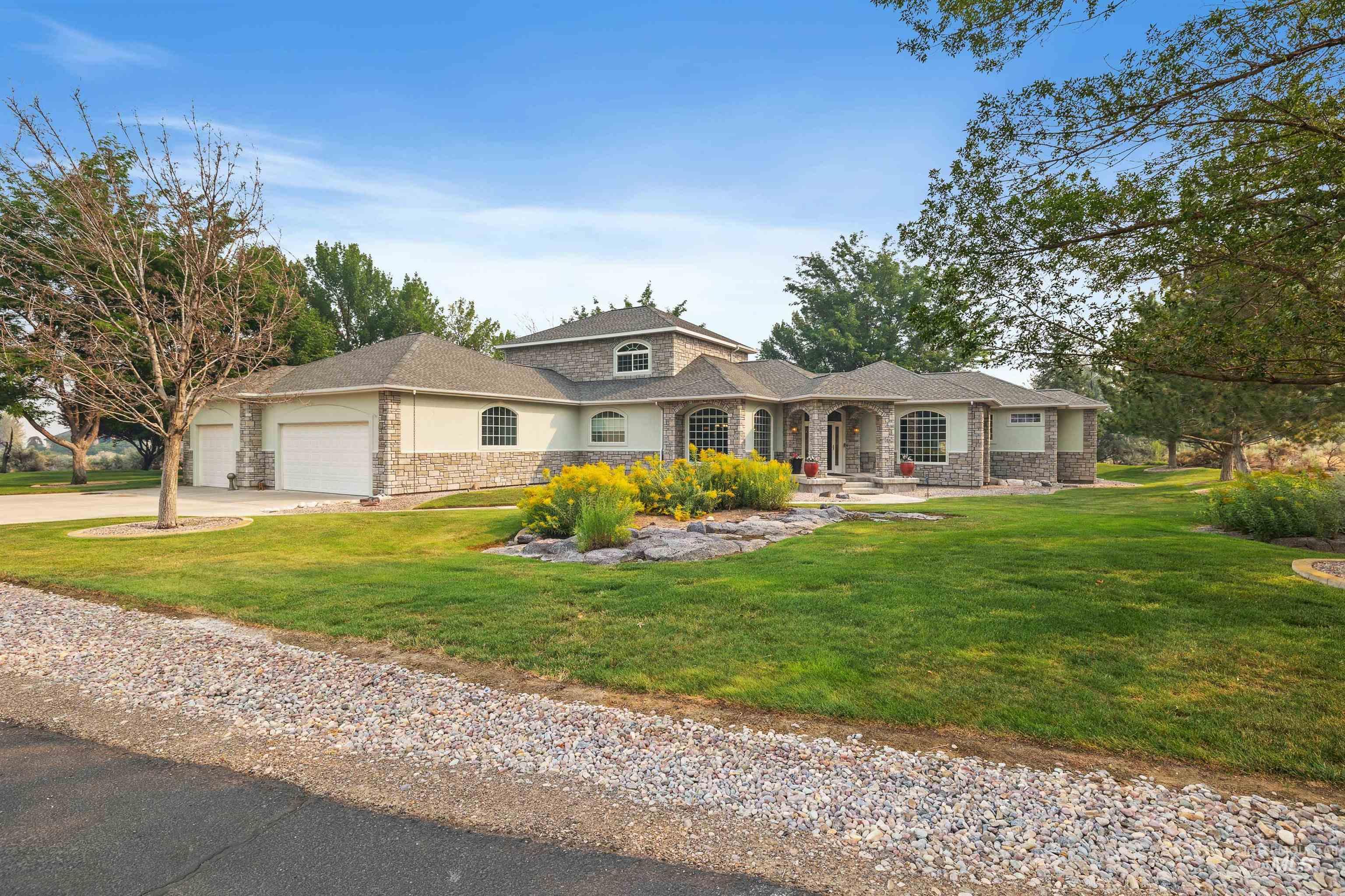 3404 Ridge Line Dr, Kimberly, Idaho 83341, 4 Bedrooms, 2.5 Bathrooms, Residential For Sale, Price $1,195,000,MLS 98995635