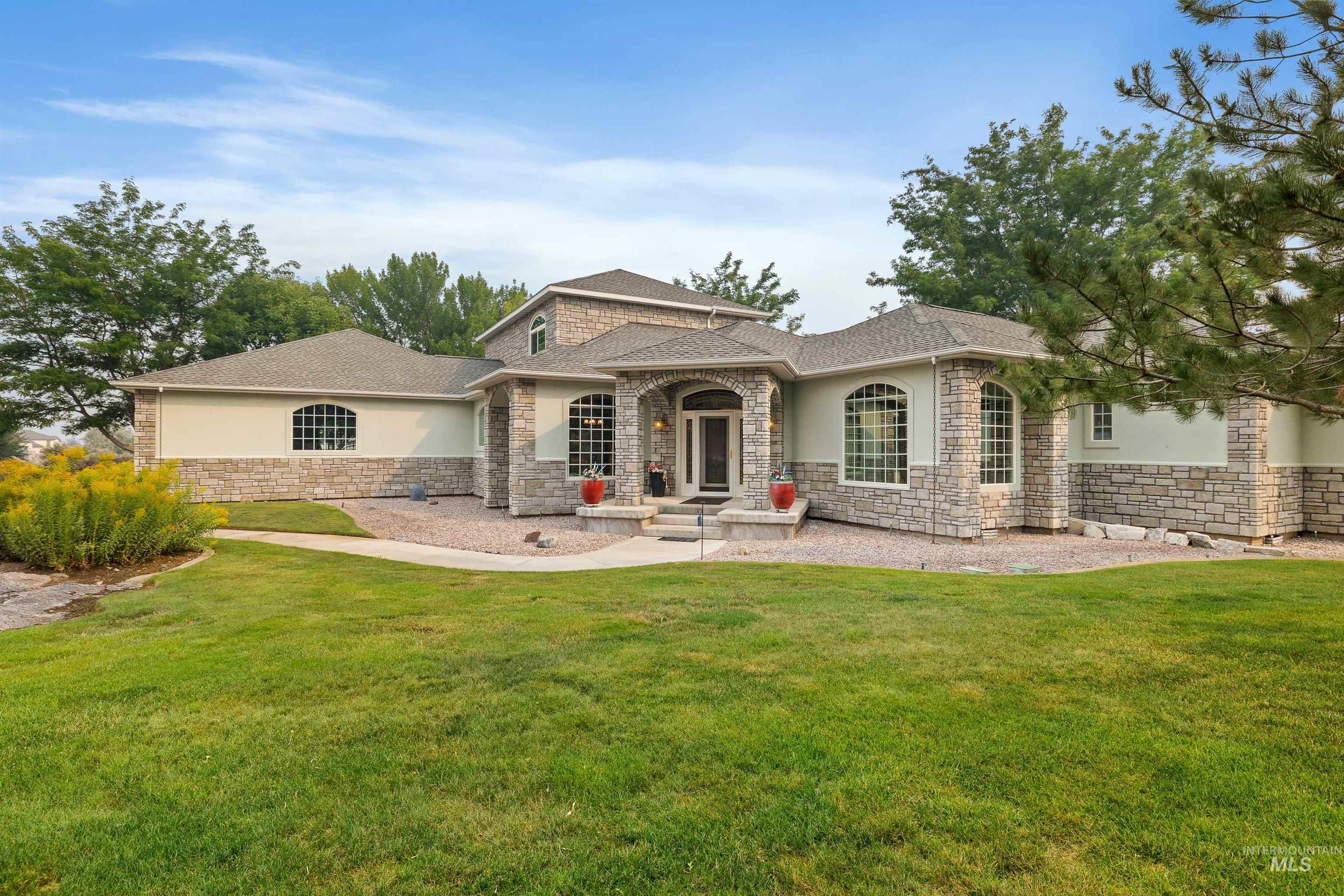 3404 Ridge Line Dr, Kimberly, Idaho 83341, 4 Bedrooms, 2.5 Bathrooms, Residential For Sale, Price $1,195,000,MLS 98995635