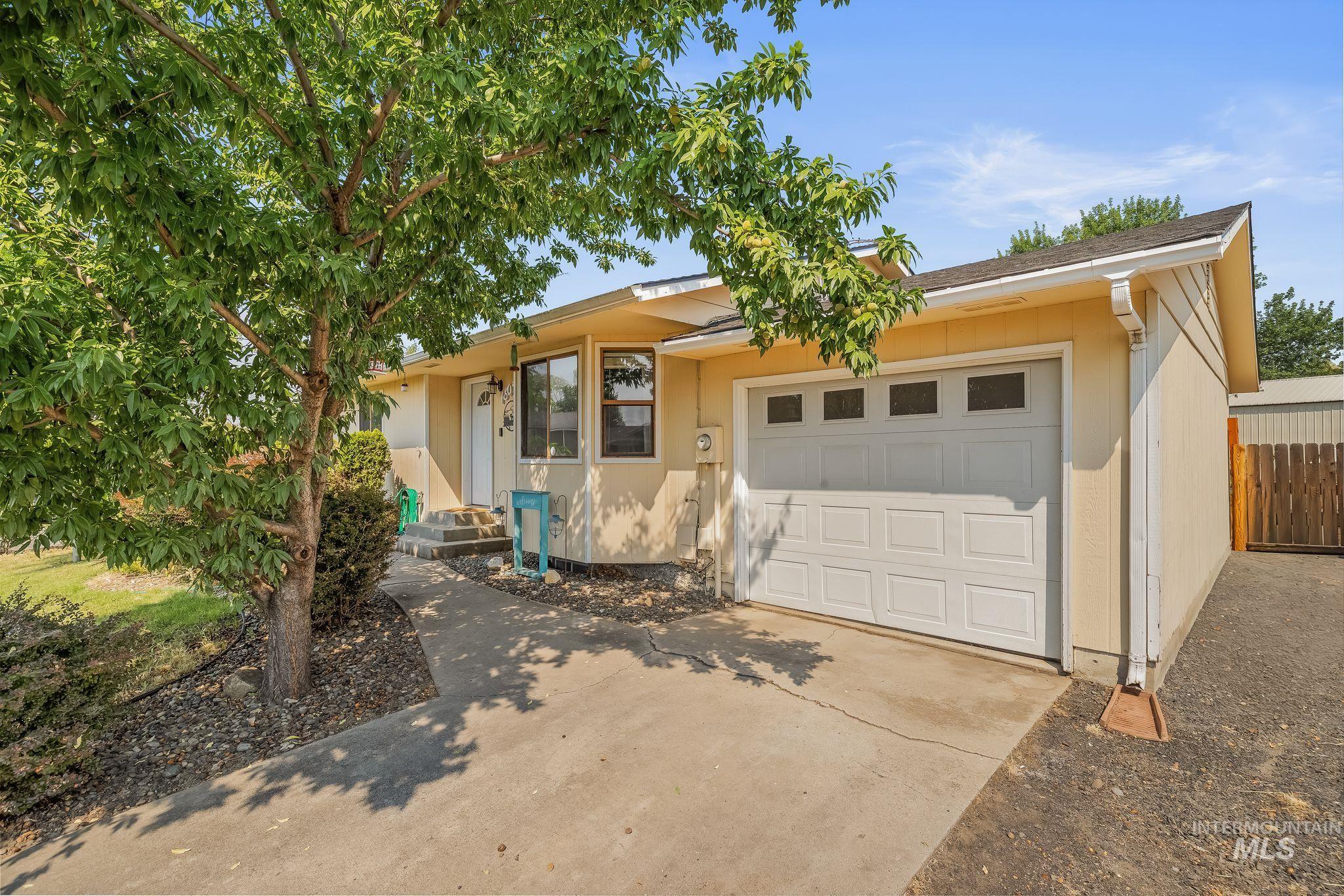1805 Birch Dr, Lewiston, Idaho 83501, 4 Bedrooms, 2 Bathrooms, Residential For Sale, Price $389,000,MLS 98995640