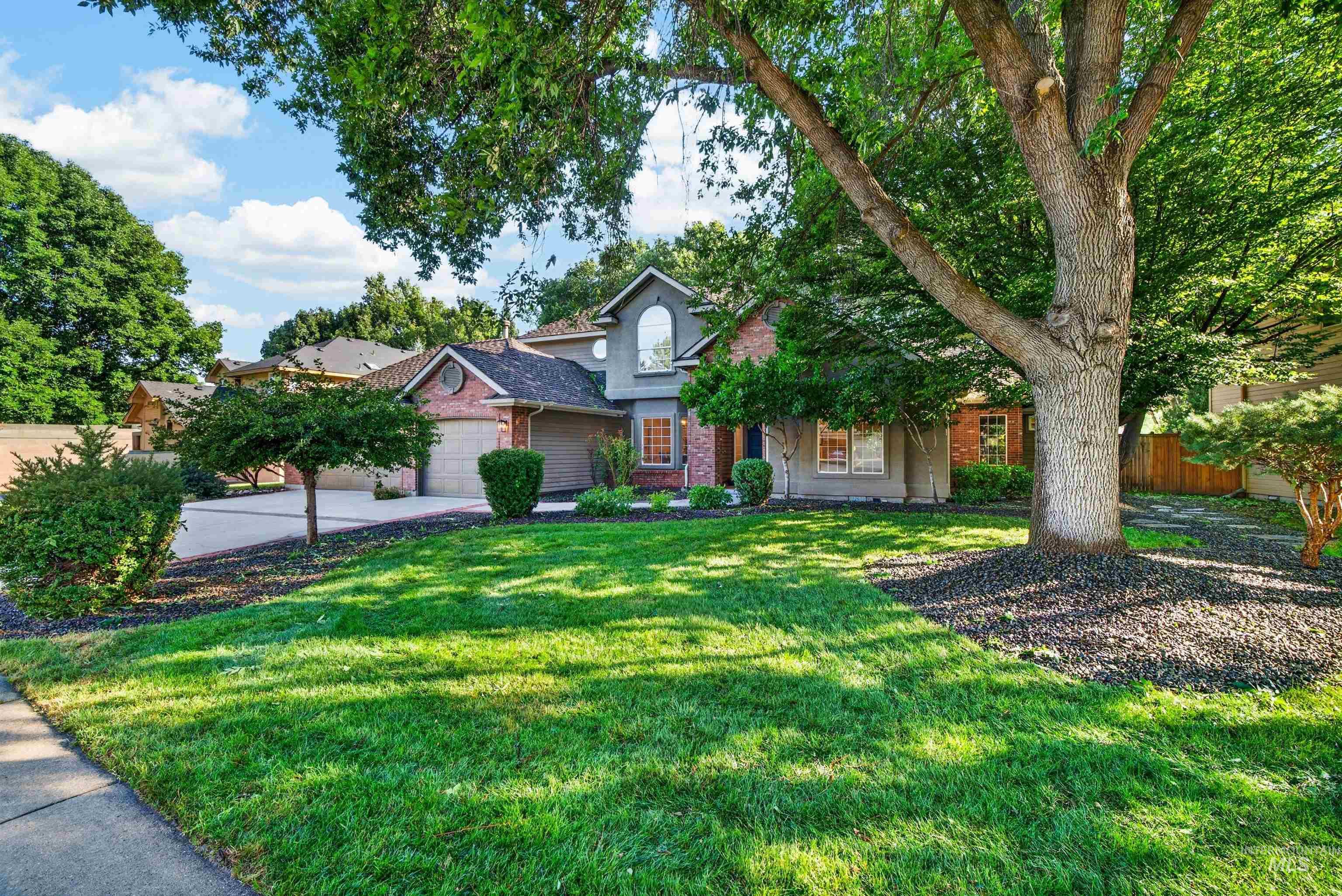3064 E Nature Dr, Boise, Idaho 83706, 4 Bedrooms, 2.5 Bathrooms, Residential For Sale, Price $1,725,000,MLS 98995644