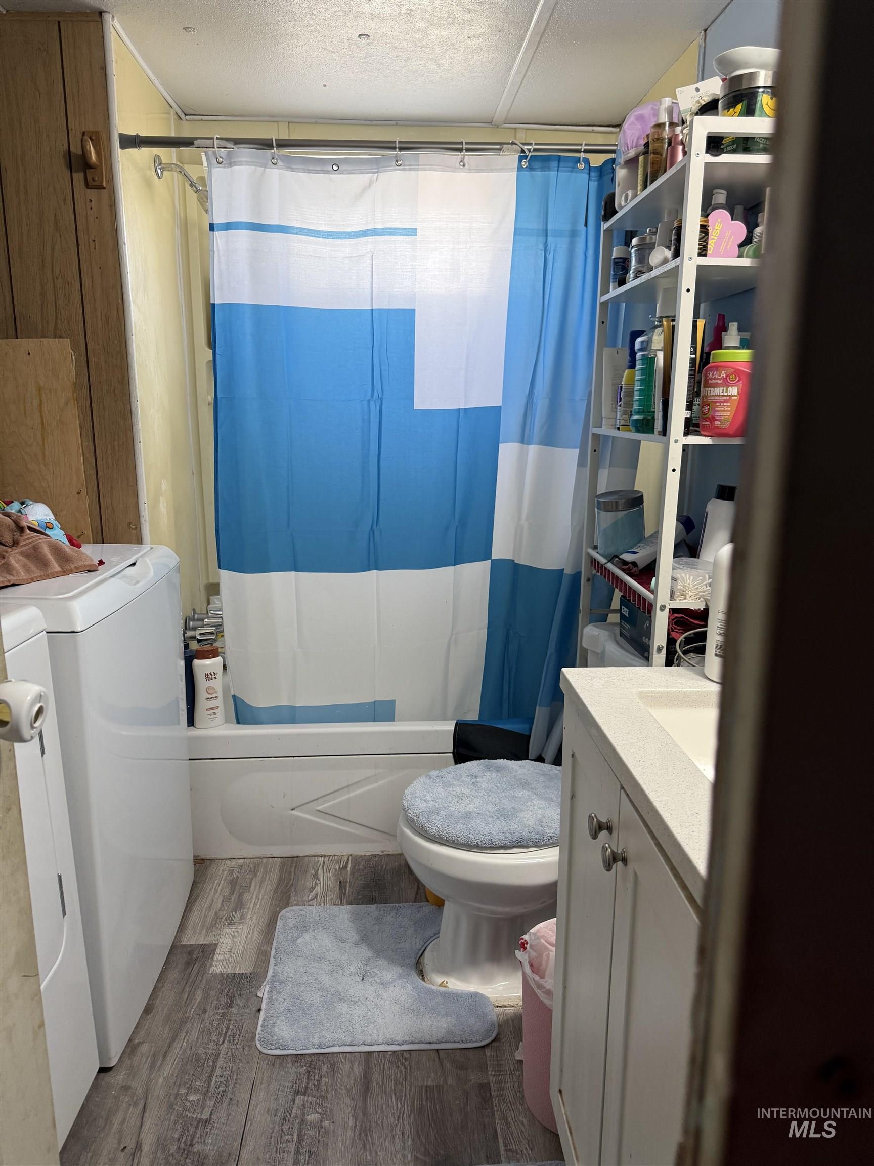218 W Avenue I, Jerome, Idaho 83338, 2 Bedrooms, 1 Bathroom, Residential For Sale, Price $29,000, 98995646