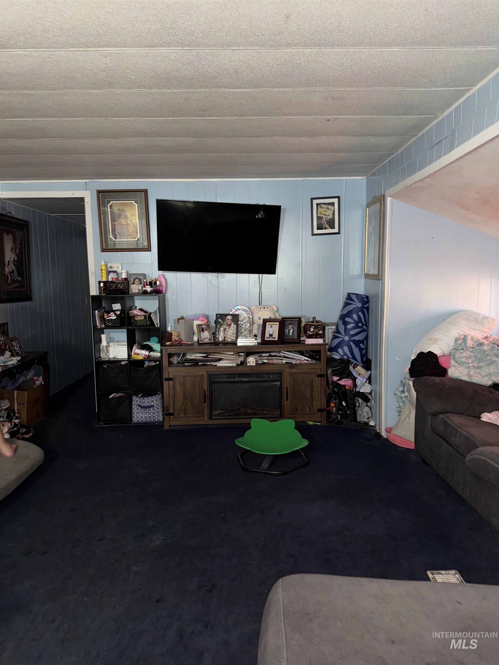 218 W Avenue I, Jerome, Idaho 83338, 2 Bedrooms, 1 Bathroom, Residential For Sale, Price $29,000, 98995646