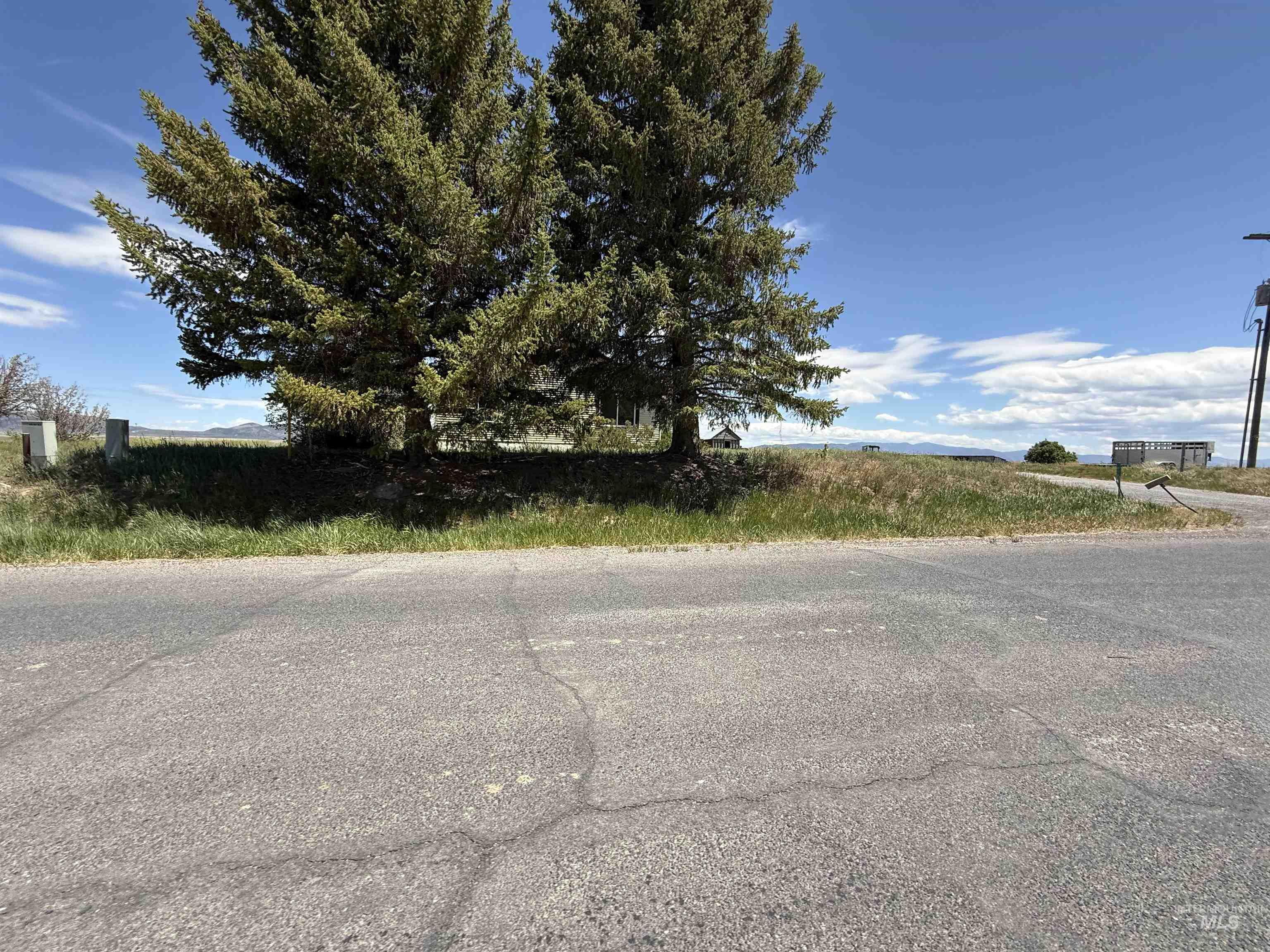 2002 Lund Road, Bancroft, Idaho 83217, 4 Bedrooms, 2.5 Bathrooms, Residential For Sale, Price $264,900,MLS 98995650