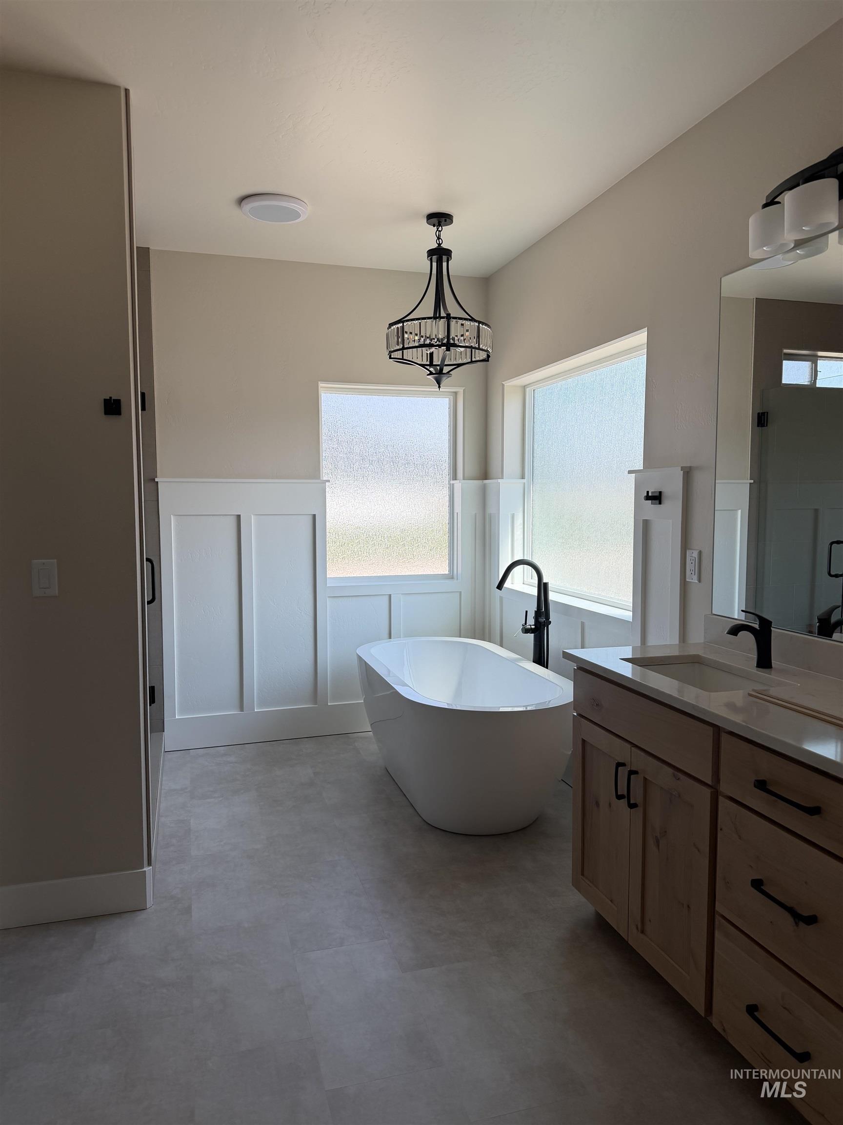 2511 E 3730 N, Twin Falls, Idaho 83301, 4 Bedrooms, 2.5 Bathrooms, Residential For Sale, Price $837,500,MLS 98995659