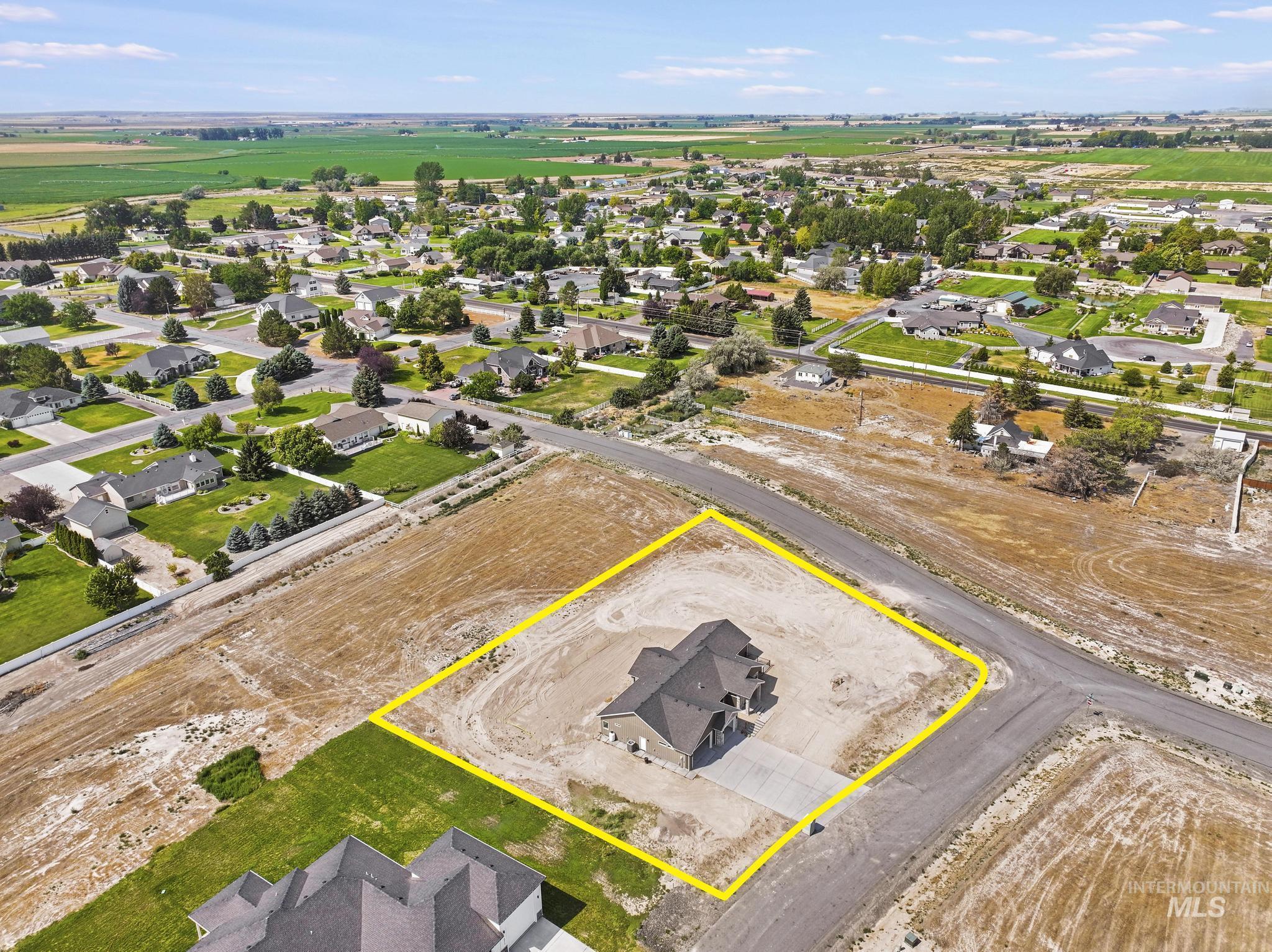 2511 E 3730 N, Twin Falls, Idaho 83301, 4 Bedrooms, 2.5 Bathrooms, Residential For Sale, Price $837,500,MLS 98995659